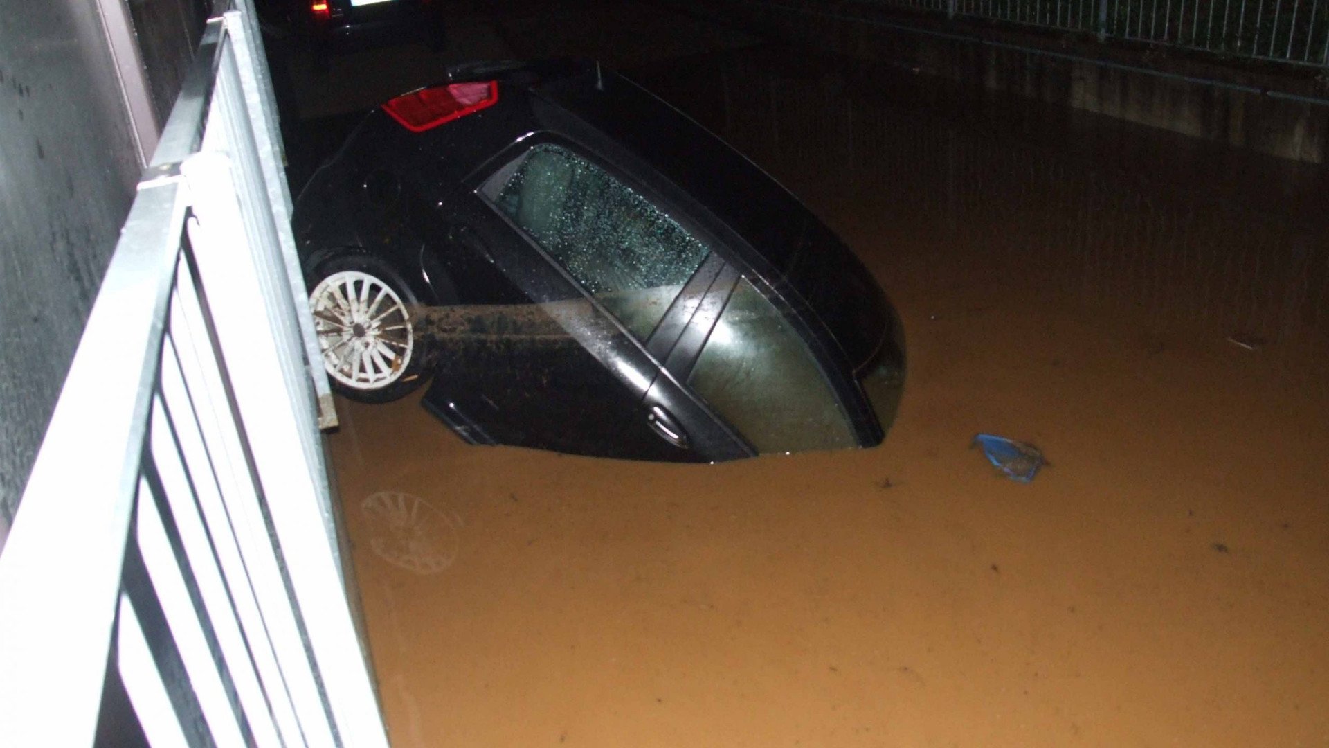 Mobilificio finì sott'acqua 12 anni fa: "La colpa fu dei canali". Ok al risarcimento