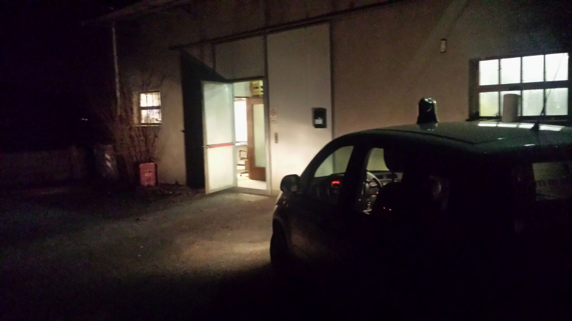 Fossadello, tentato furto nella notte in una segheria. Ladri a mani vuote