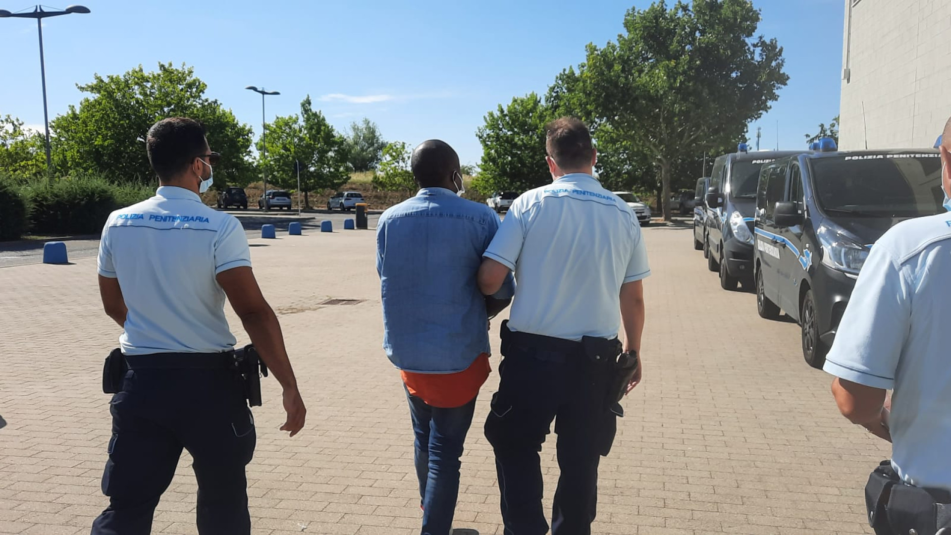 Schiave del sesso, a processo gli imputati: chieste condanne fino a 9 anni