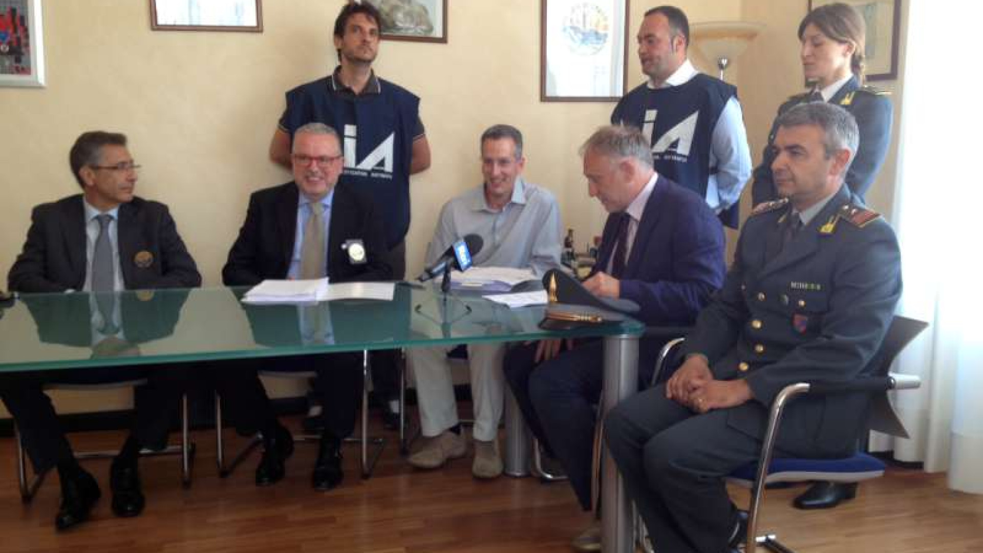 "Fallimento Caorso Trasporti: spariti 11 milioni". Quattro arresti