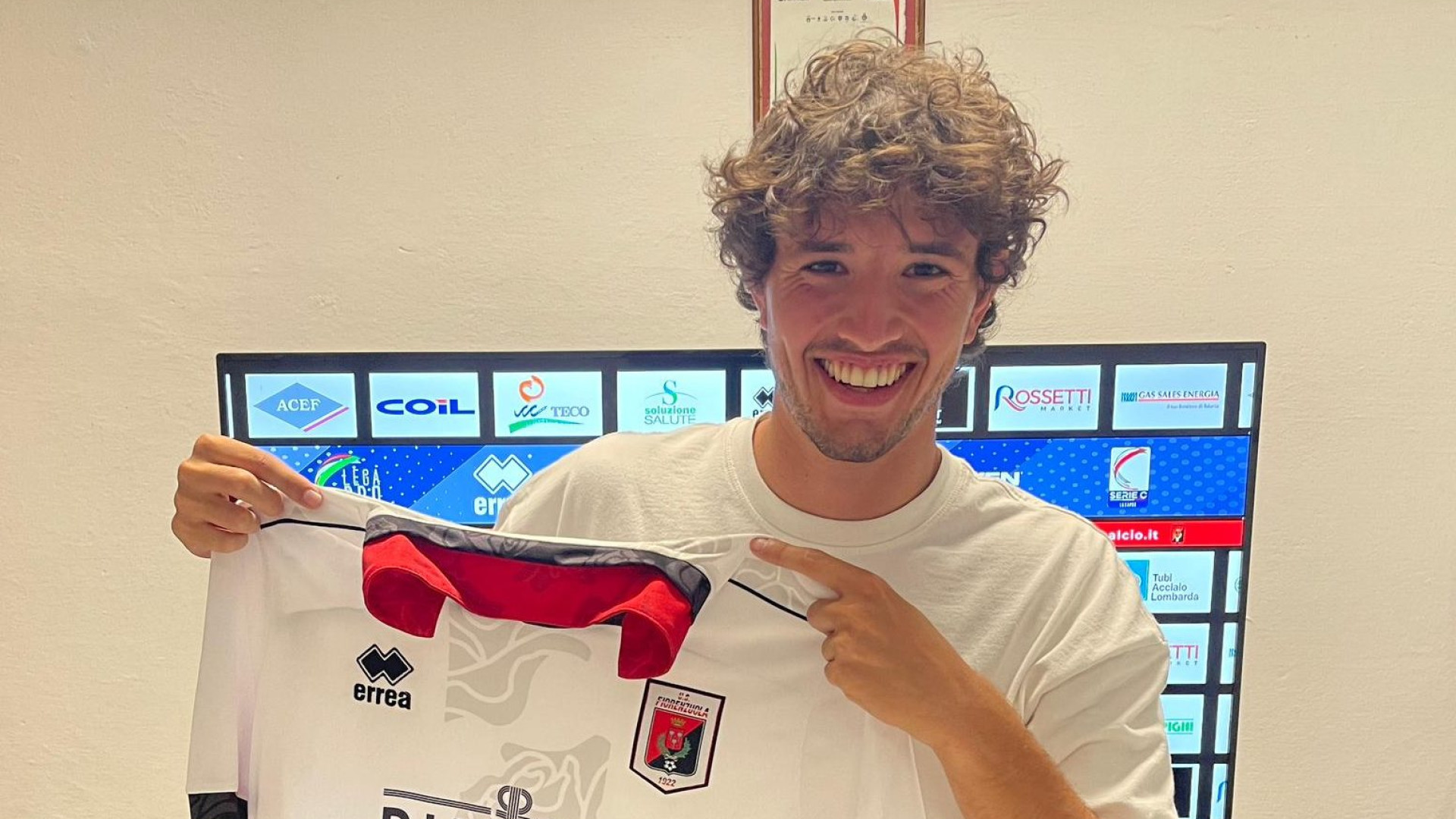 Il Fiorenzuola si rafforza a centrocampo: torna in rossonero Jacopo Nelli