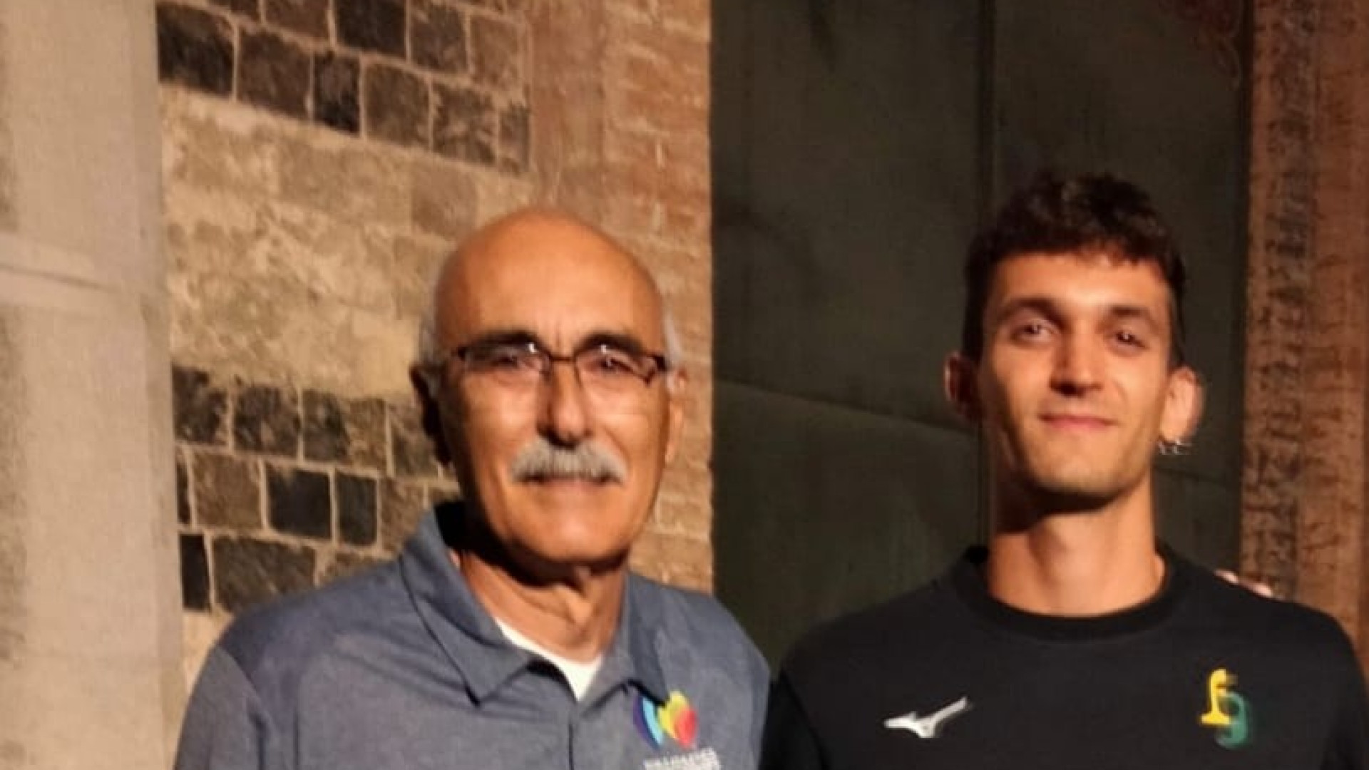 Bettola rende omaggio al campione Dallavalle: "Grazie per l'accoglienza"