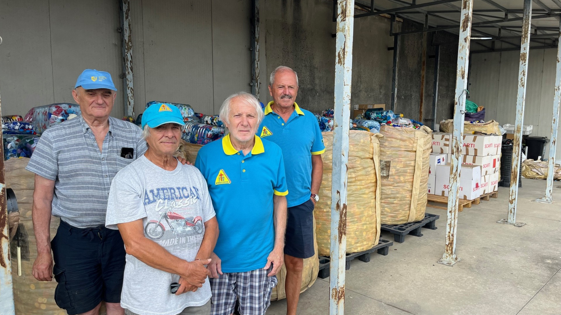Misericordia: "Trasformiamo la plastica in solidarietà, ma le donazioni sono in calo"