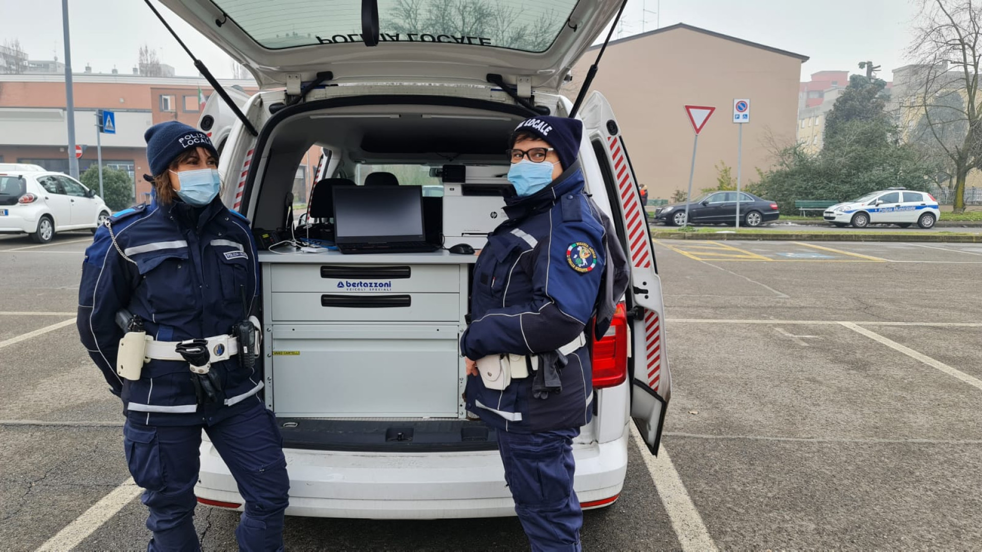 Controlli e ufficio itinerante nelle frazioni: nuova "task force" della polizia locale