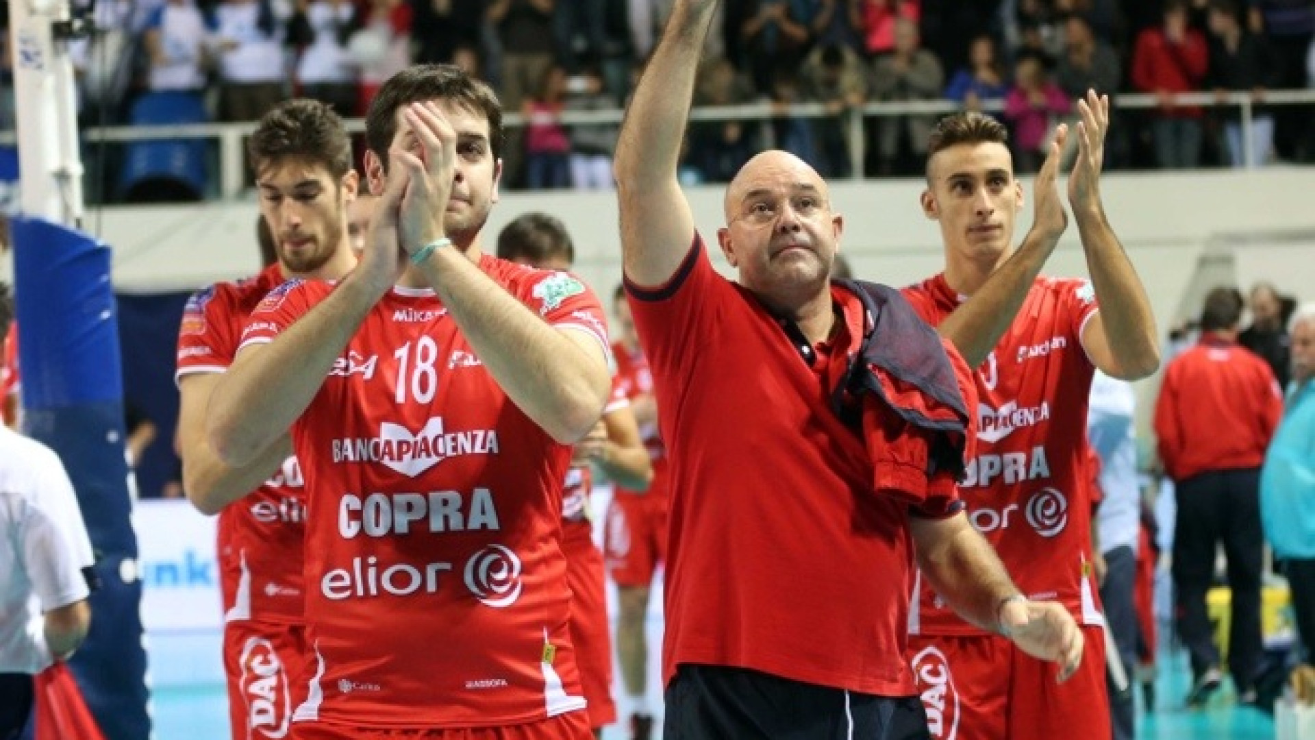 Ladri d'auto in azione: giocatore del Copra Elior derubato al ristorante