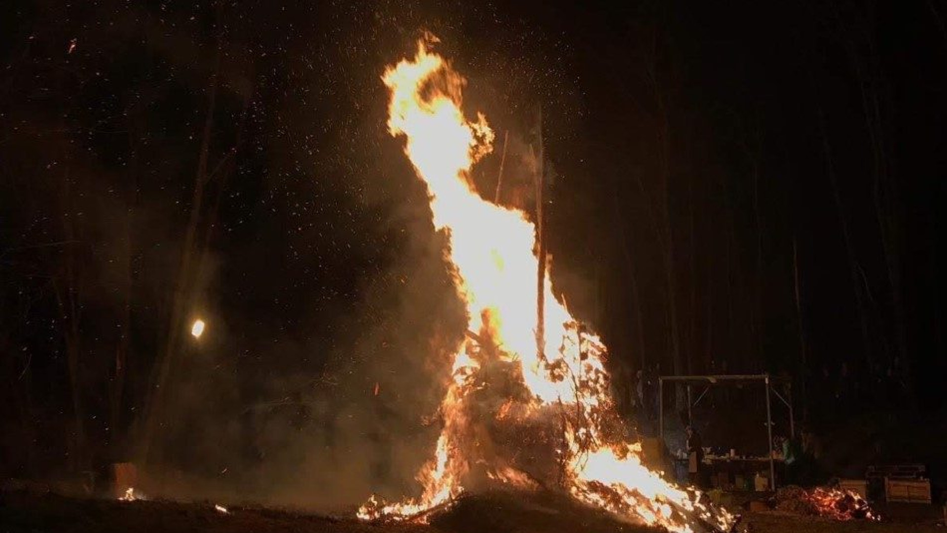 Dopo due anni torna il falò di Carnevale alla Chiesa Vecchia di Gropparello. "Ripartiamo"