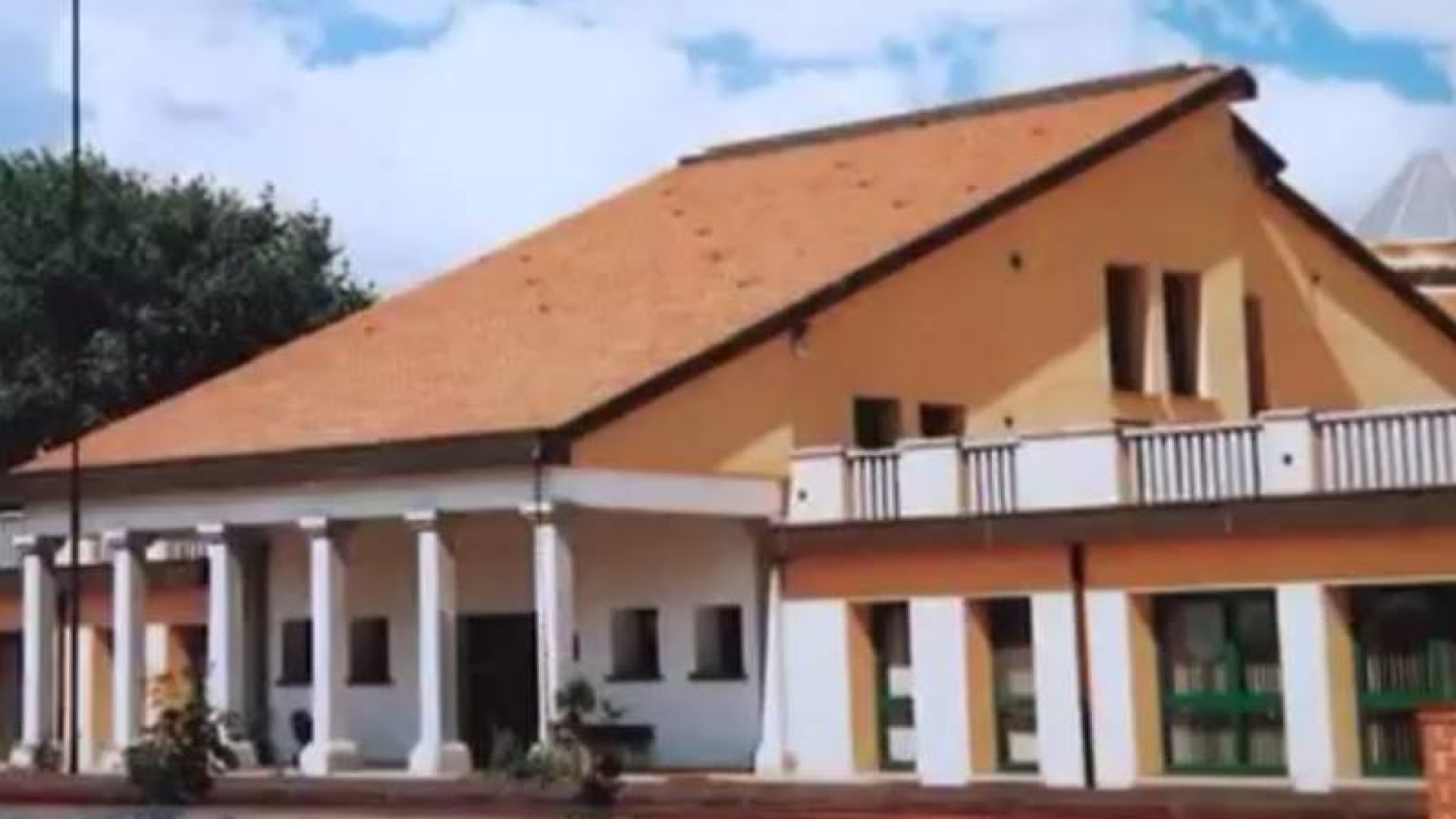 A Ferriere i bambini russi dell'asilo realizzato dagli alpini