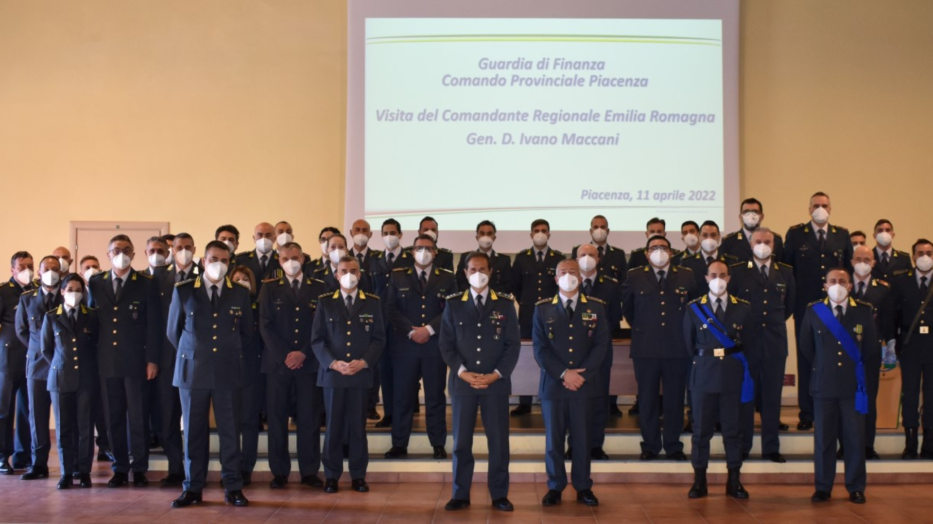 Guardia di finanza, il comandante regionale Maccani in visita a Piacenza
