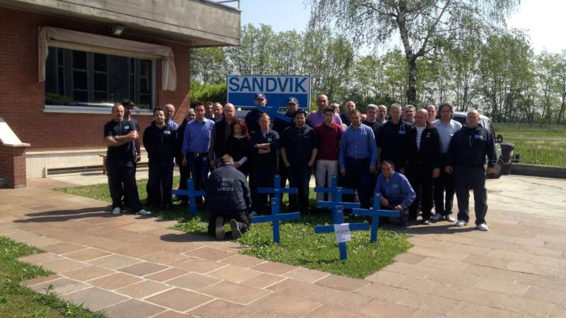 Sandvik: lettere di solidarietà dai clienti. Prosegue le protesta dei lavoratori