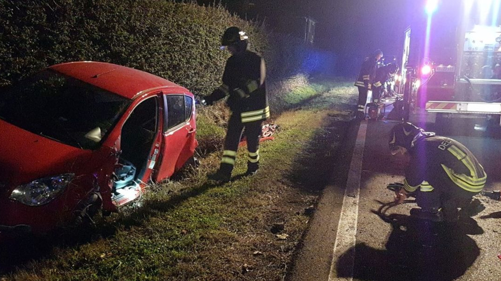 Grave incidente alle porte di Borgonovo, due feriti trasportati in ospedale