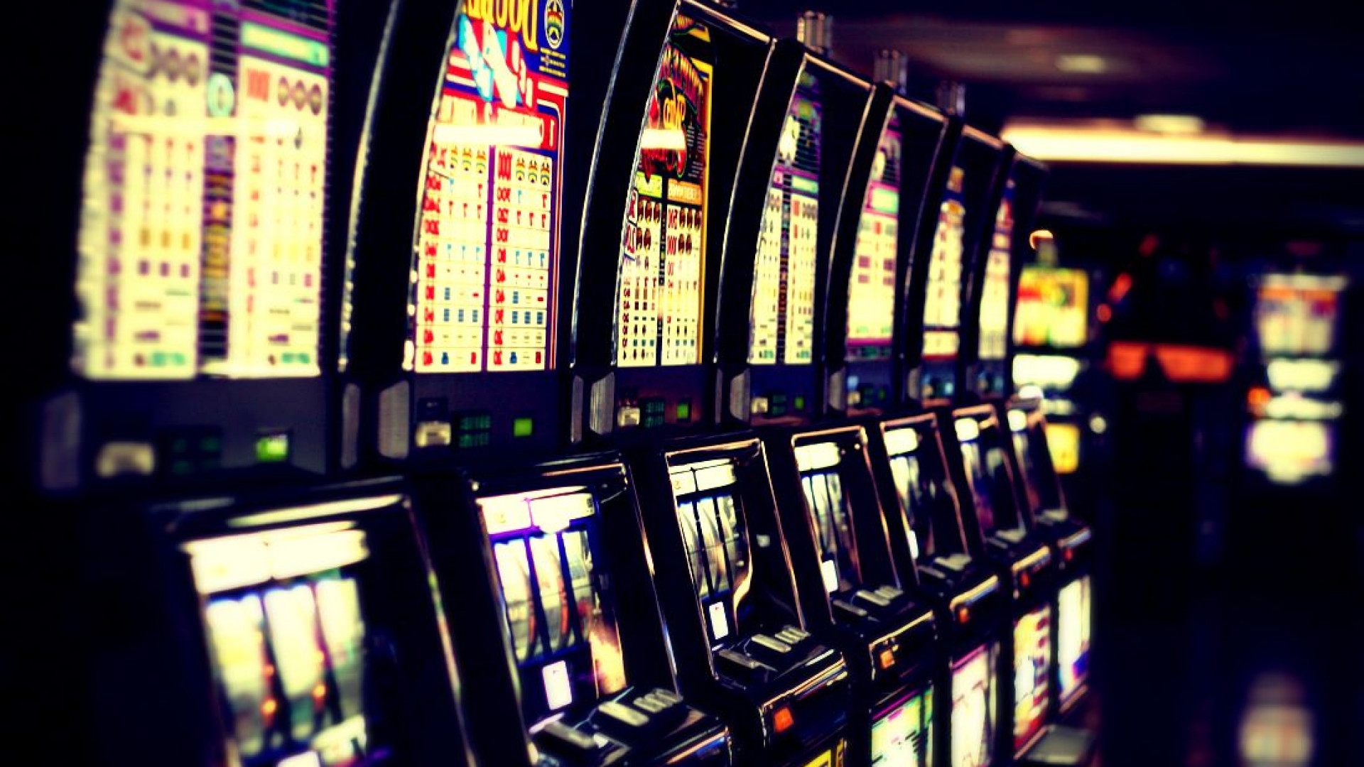 Dipendenza da gioco d'azzardo: nel 2020 dimezzati i nuovi casi in carico all'Ausl