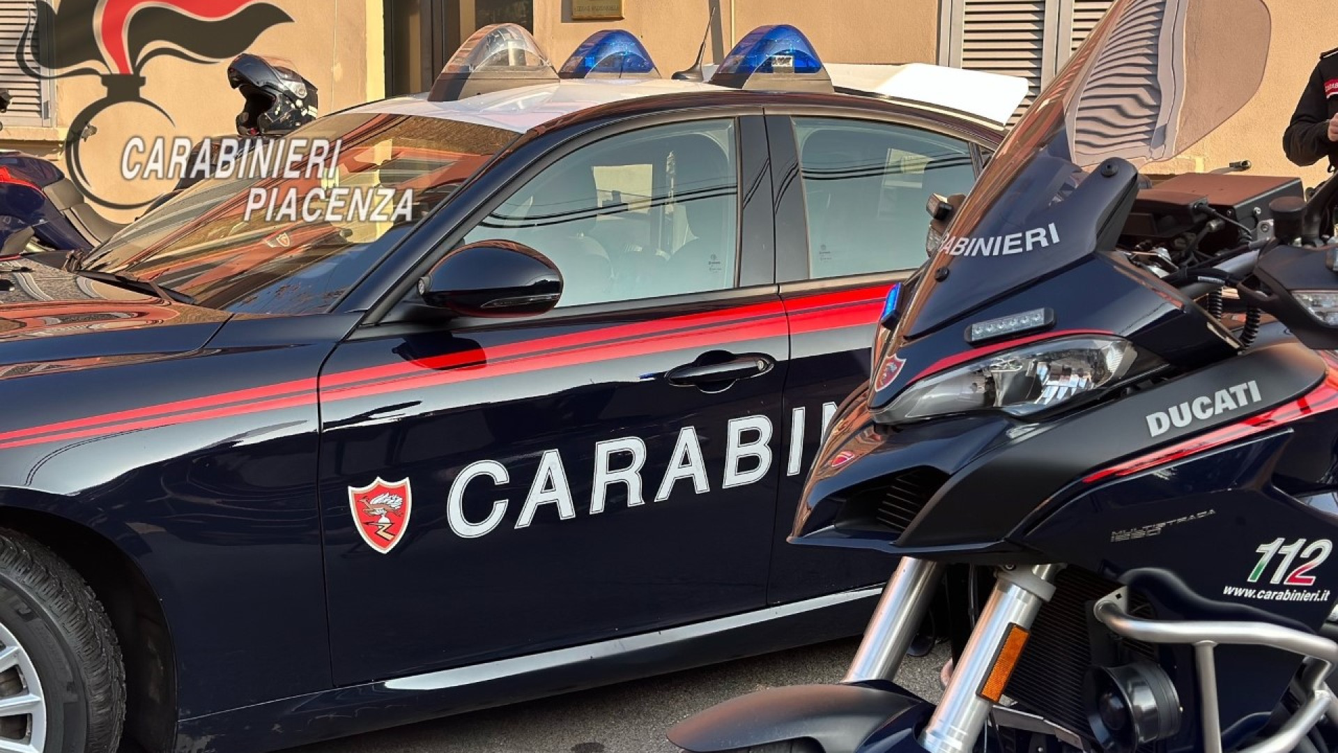Investe un pedone e scappa. Guidava sotto l'effetto di droghe, denunciato