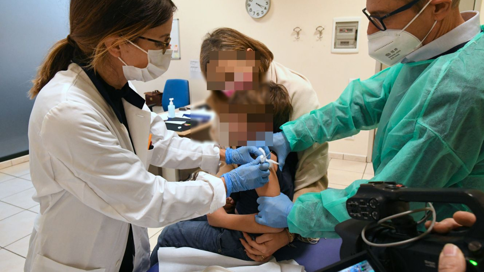 Vaccinazioni, dal 5 febbraio ogni sabato open day per la fascia 5-19 anni