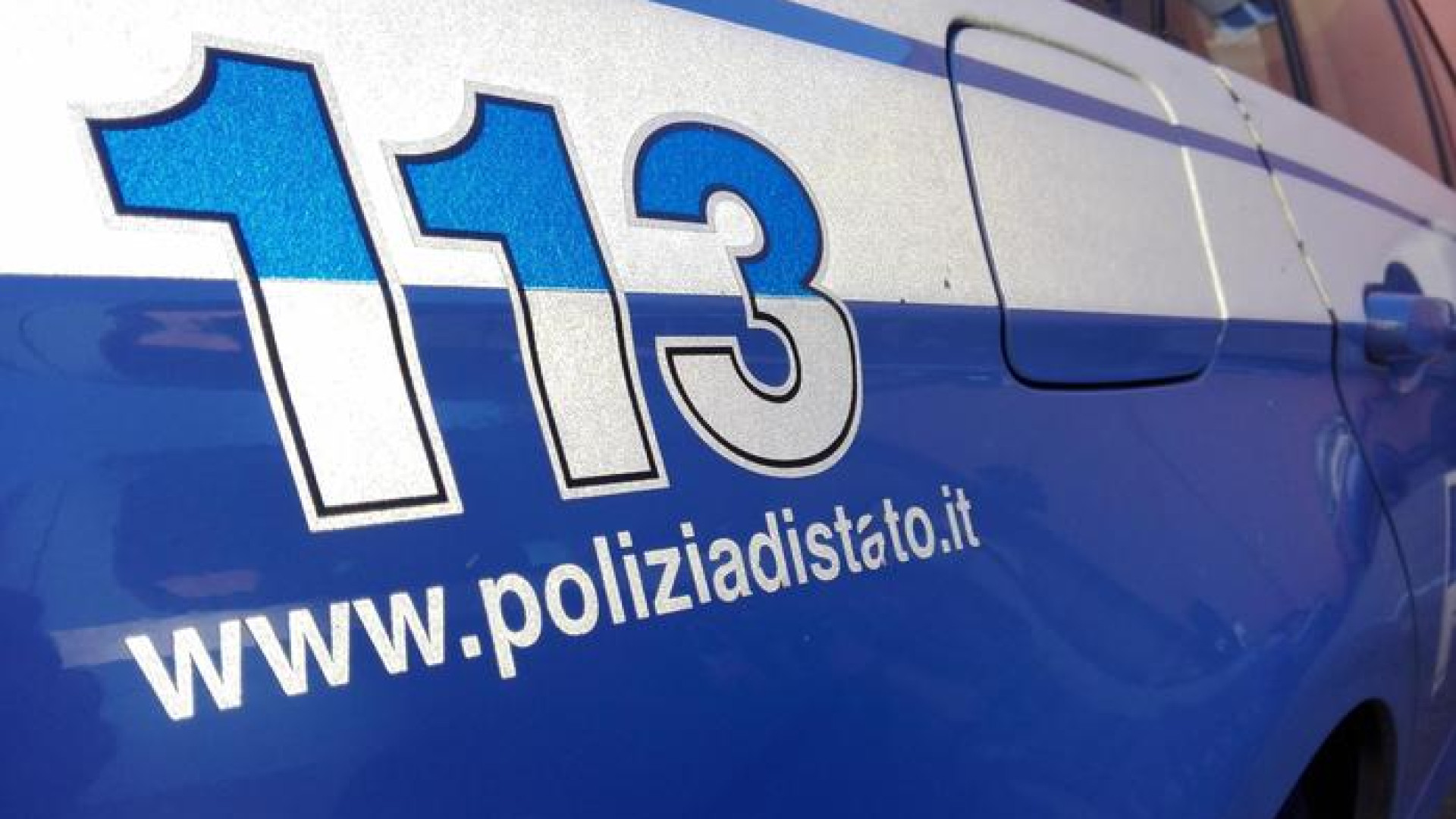 Polizia sgomina baby gang di spacciatori, un arresto e 4 denunce