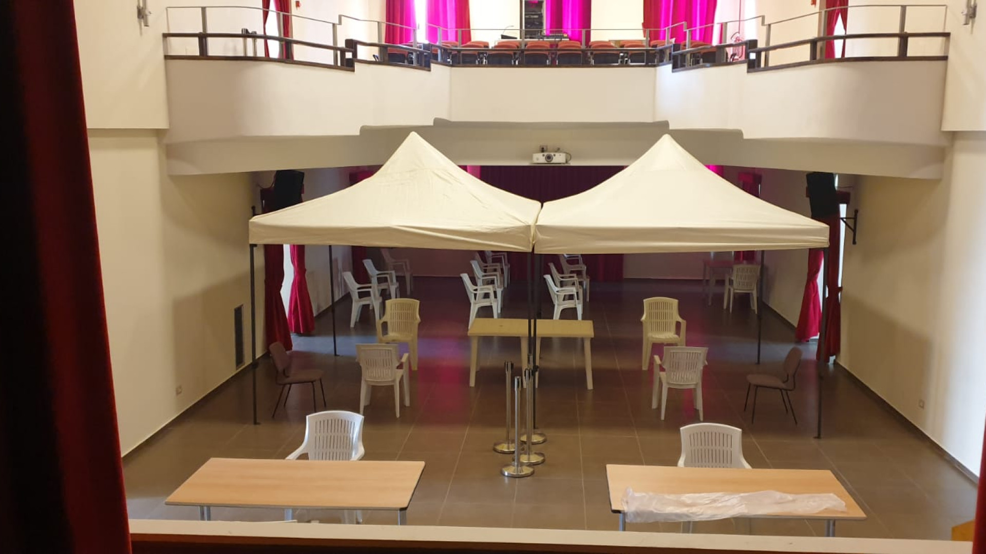 Pianello, sabato 27 marzo il teatro si trasforma in centro vaccinale di prossimità