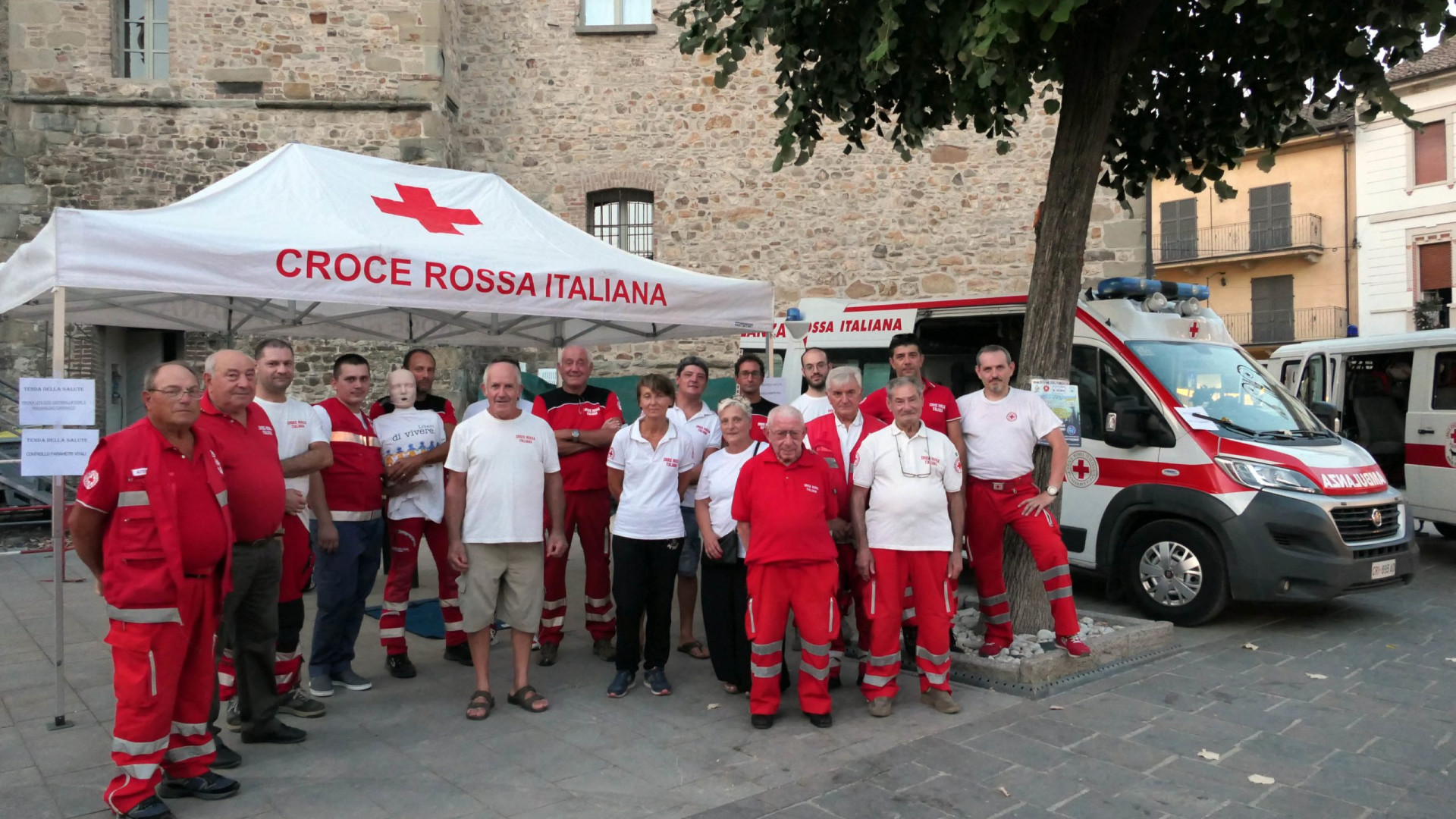Pianello, 23 volontari della Croce rossa premiati per l'impegno durante il Covid