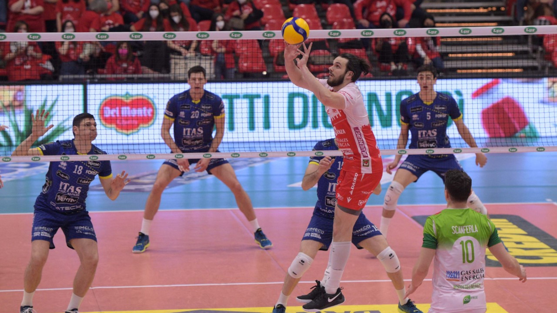 La Gas Sales Bluenergy blinda Antoine Brizard: sarà ancora lui il regista biancorosso