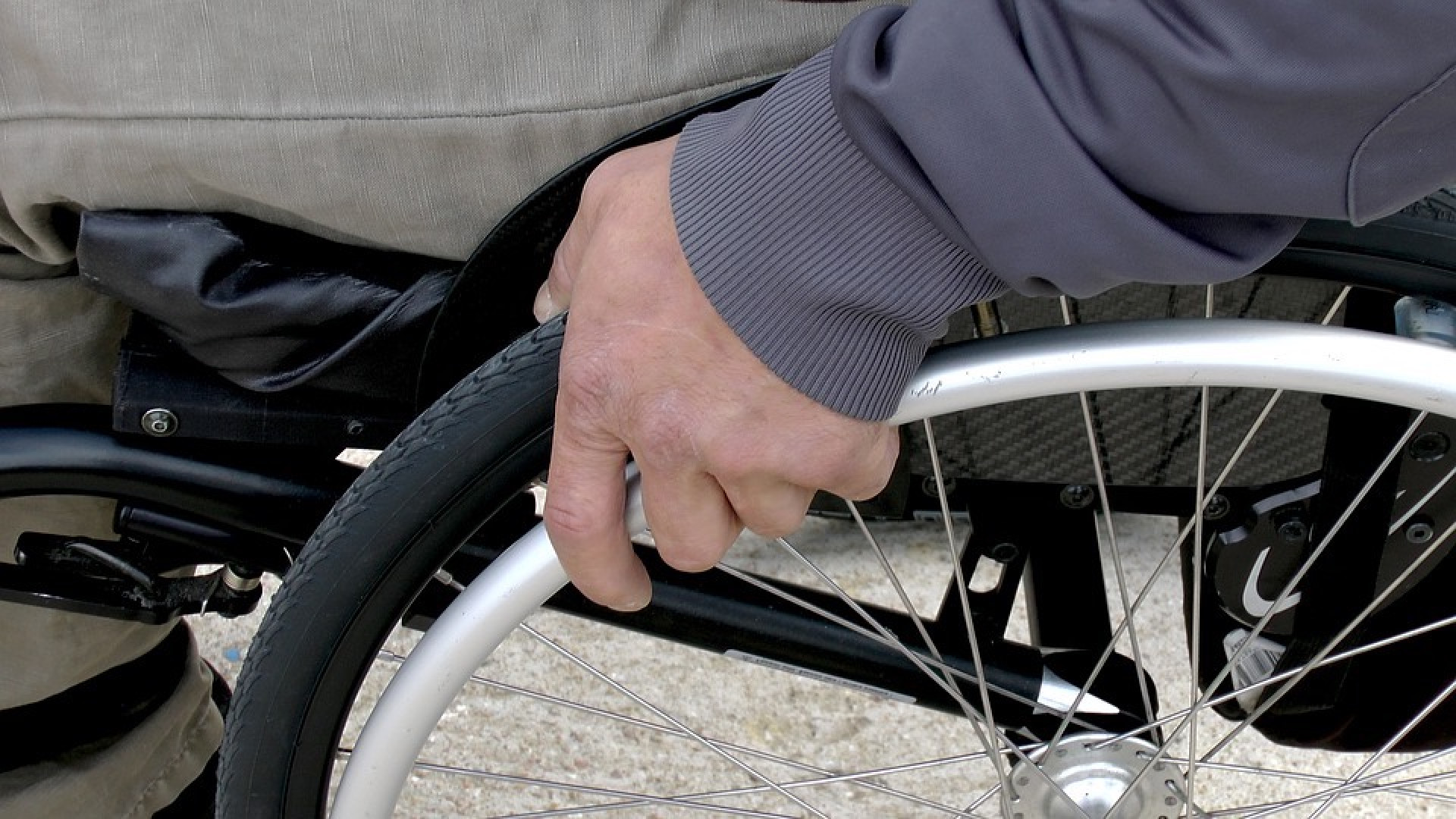 Contributi per migliorare la mobilità domestica per disabili, quattro richieste