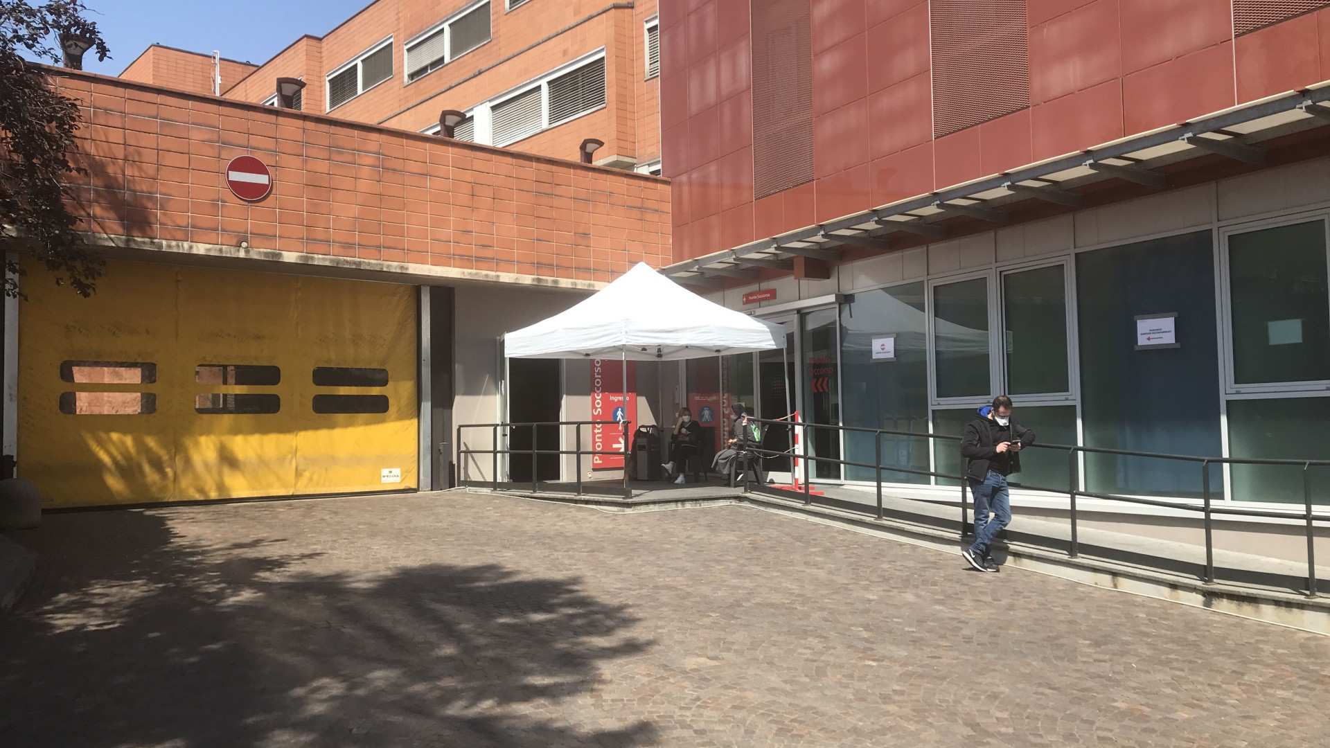 Da lunedì ok alla riapertura delle camere ardenti degli ospedali