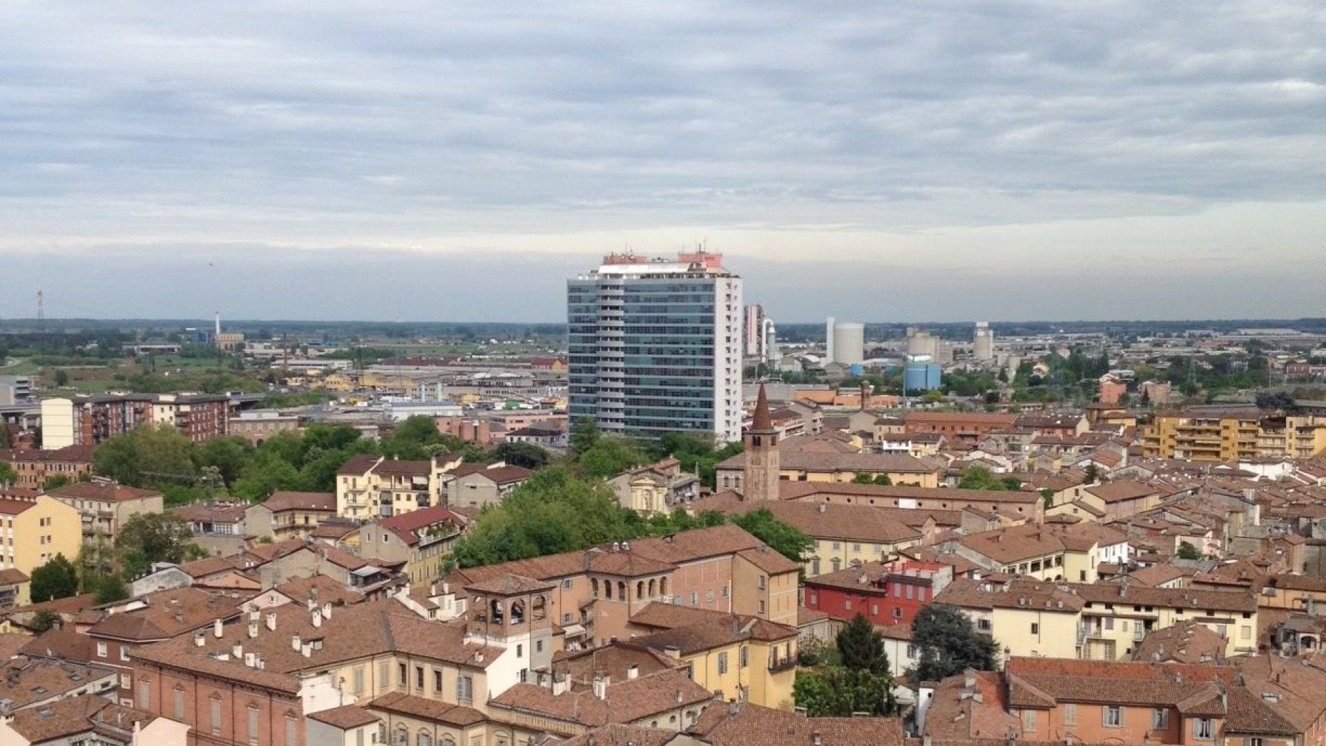 Mortalità per tumore più alta dove c'è inquinamento. Piacenza al decimo posto