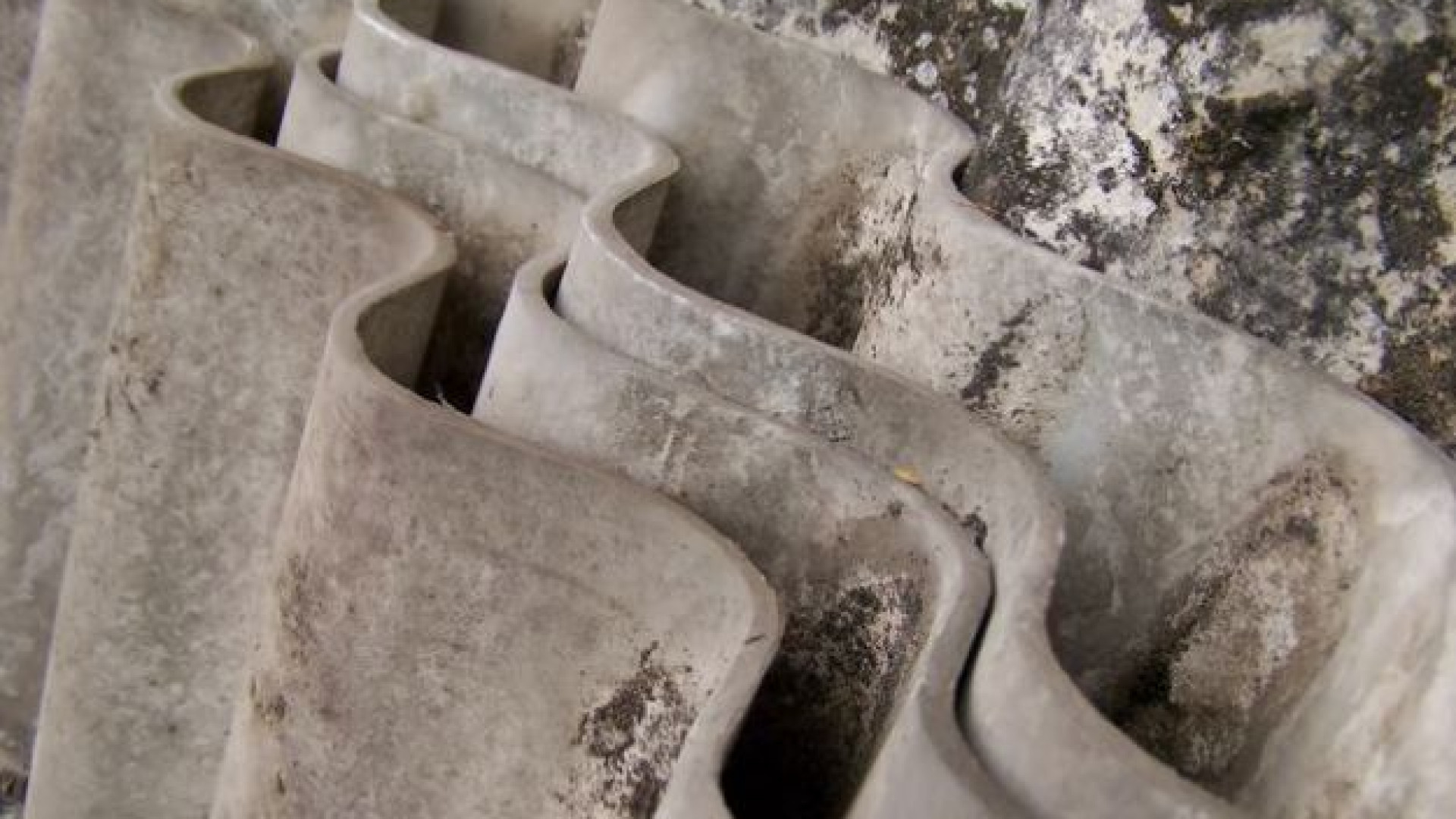 Discarica abusiva a Tuna di Gazzola. Eternit scoperto dalle guardie ittiche ambientali