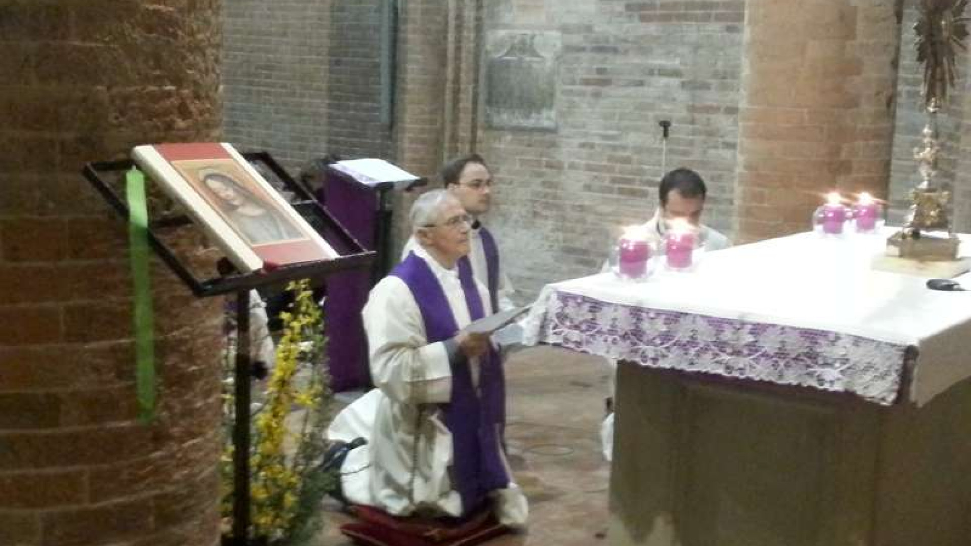 San Donnino, una notte di veglia e preghiera "assieme" a Papa Francesco