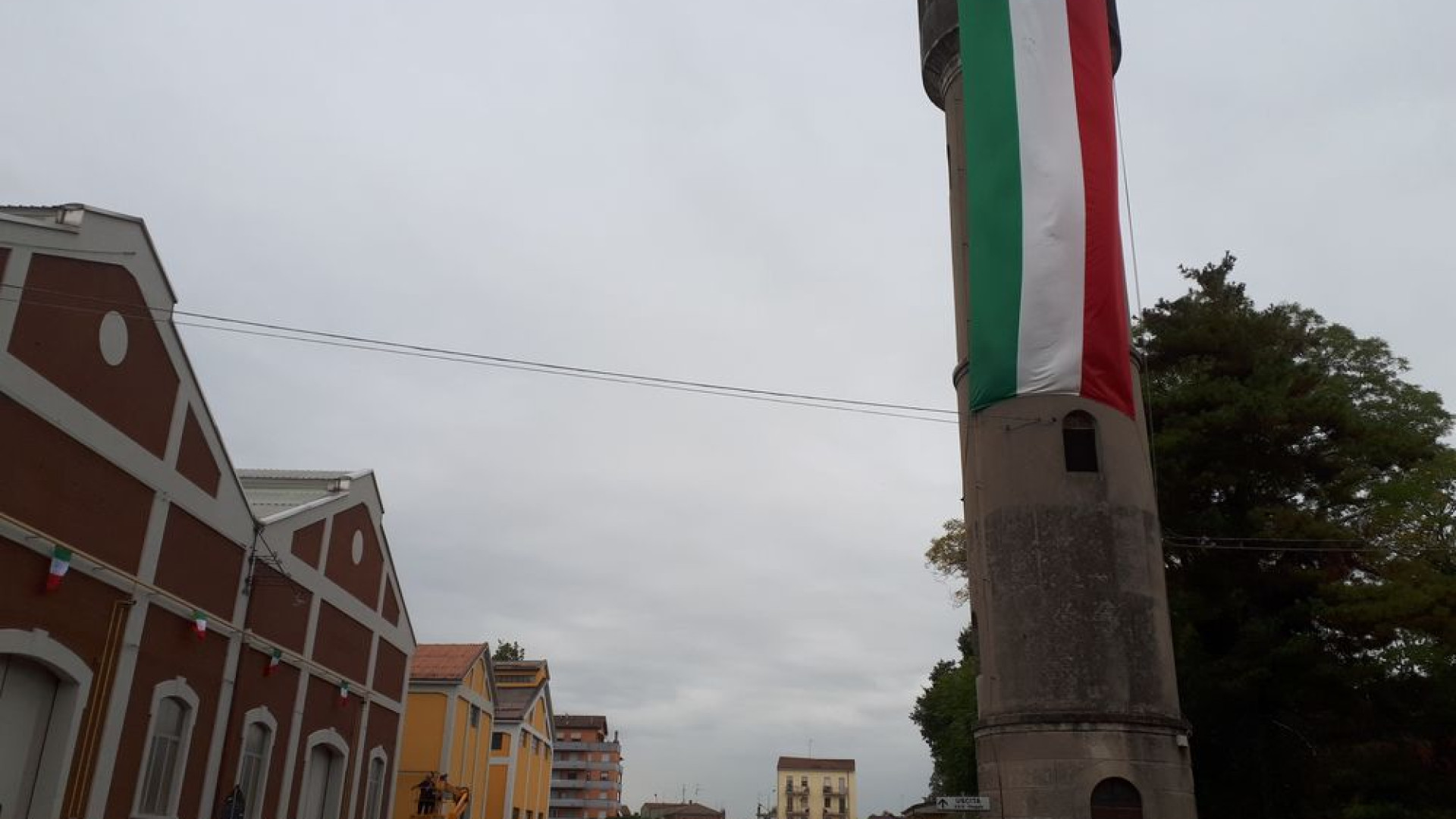 Restyling all'ex Arsenale per la sfilata. Da stasera inizia la festa in centro