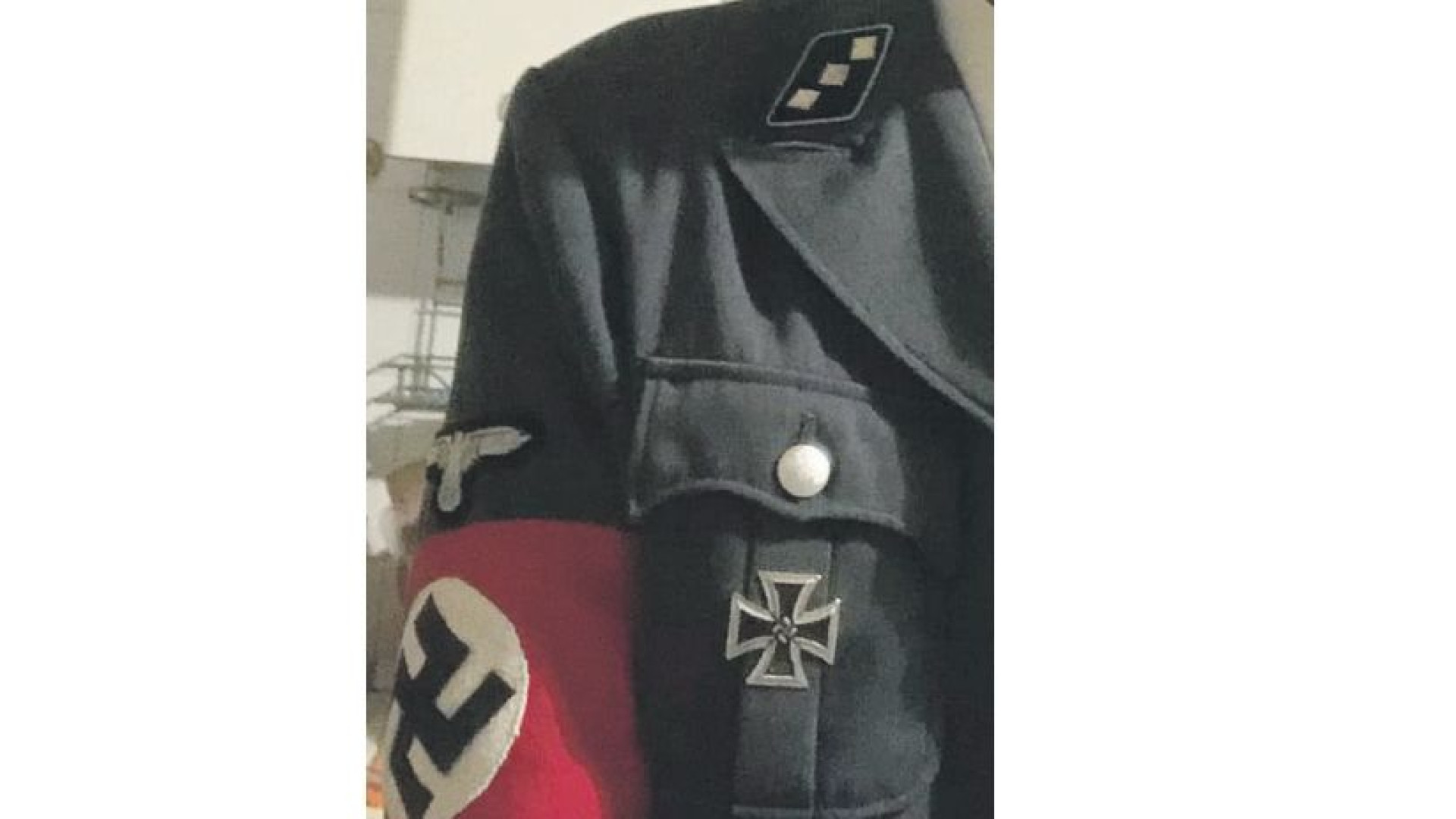 Il colonnello con la svastica e il messaggio shock di sfida: "Italiani svegliatevi"