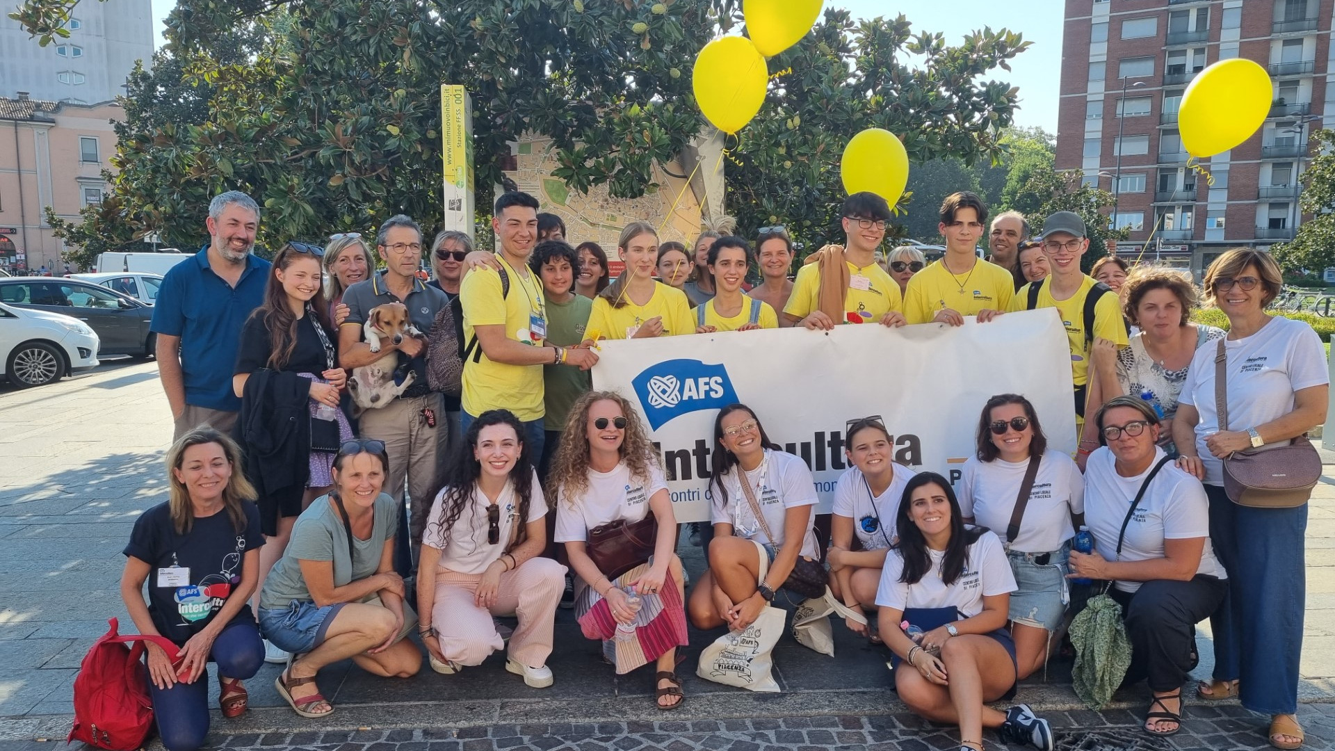 Sei studenti da diversi Paesi arrivati in città per studiare e conoscere Piacenza
