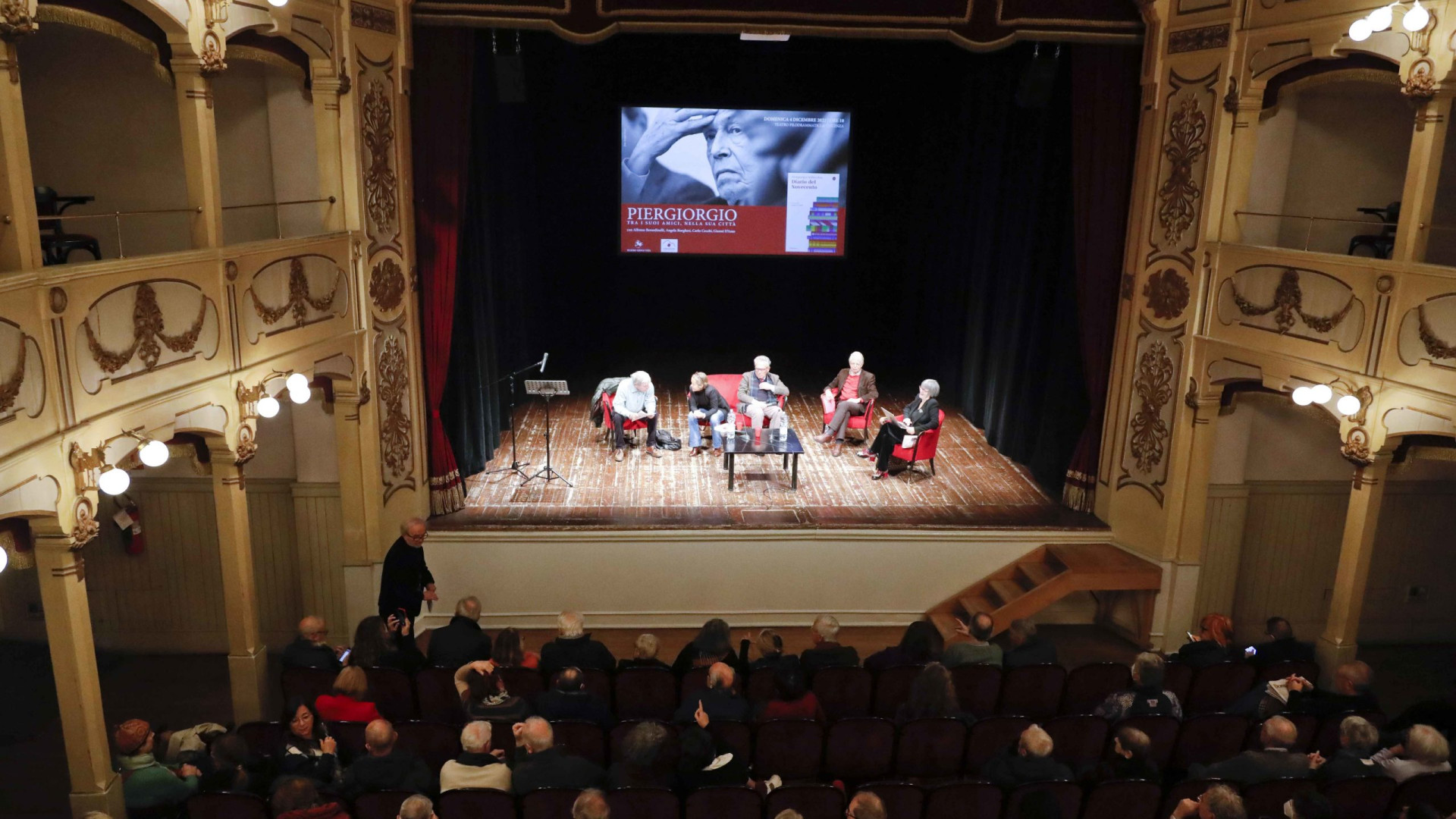 "Cultura e arguzia tra le sue righe": ecco il libro postumo di Piergiorgio Bellocchio