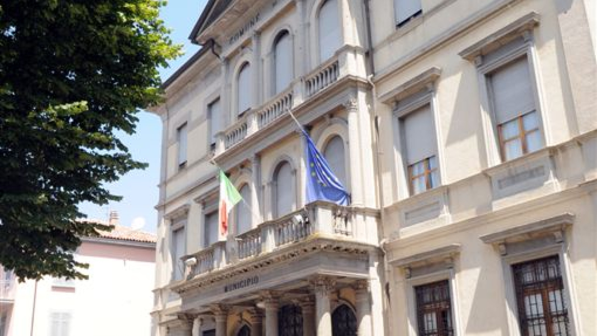 A Cadeo amministratori e cittadini insieme per curare il verde pubblico