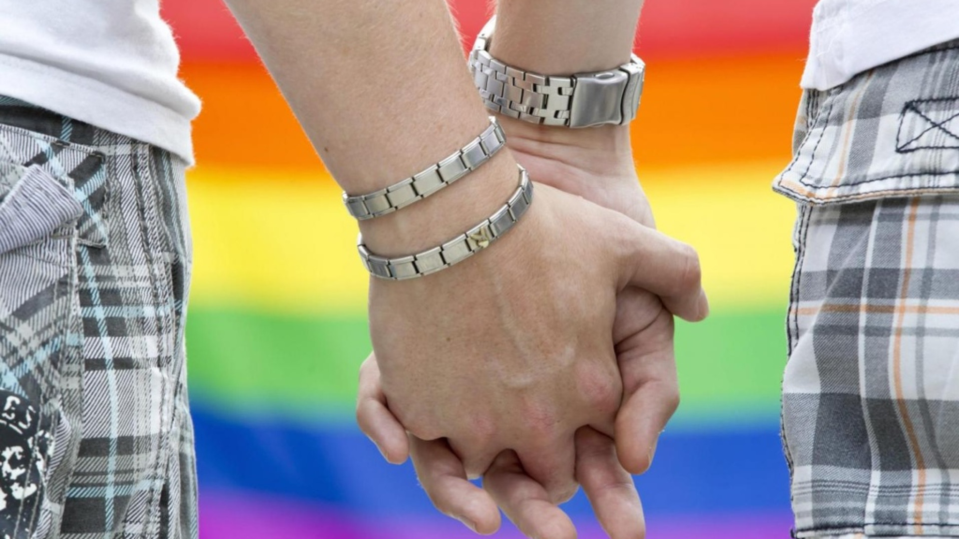 Unioni civili, primo sì a Rottofreno: oggi il matrimonio di Nicoletta e Sara