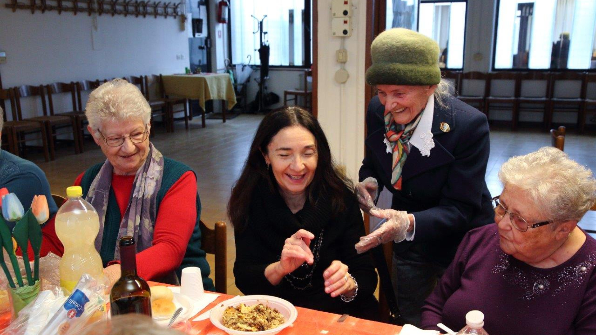 L'assessore Corvi al Circolo pensionati Farnesiana: "Un punto di riferimento"