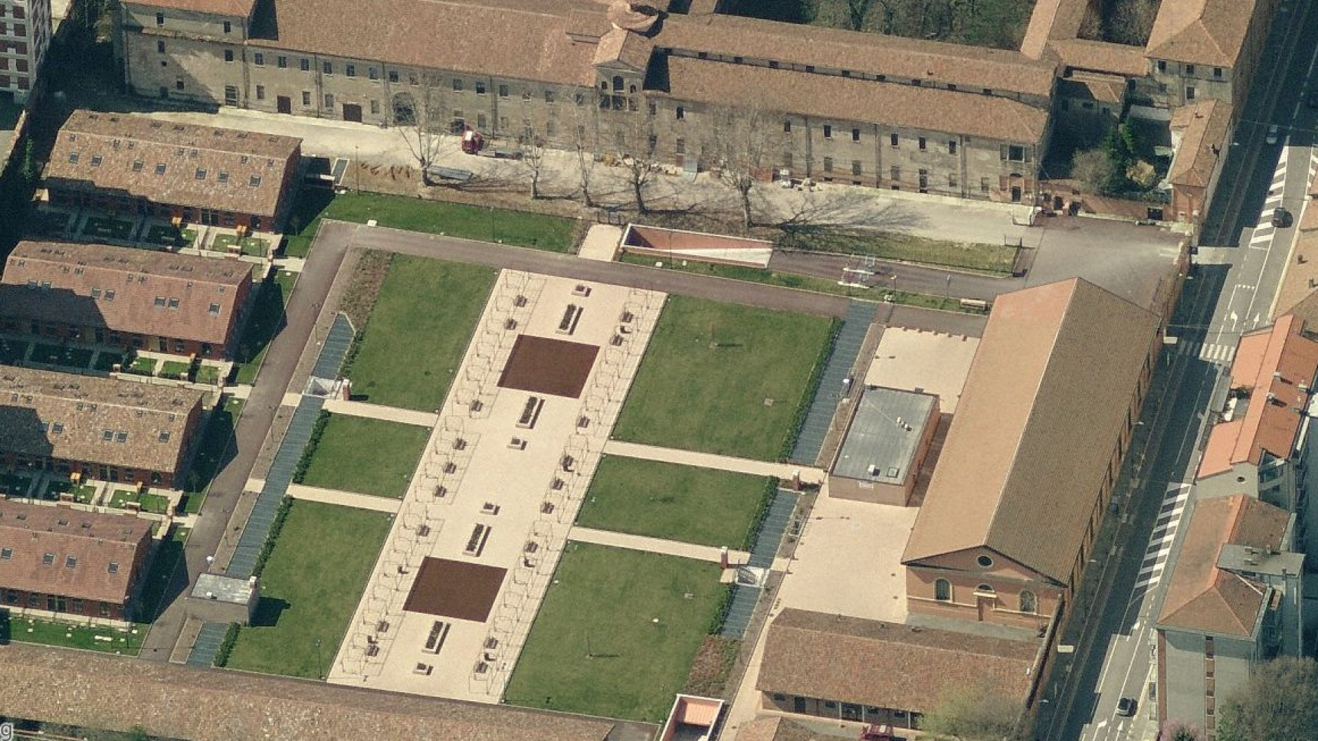 Nuova luce alla Cavallerizza, al via i lavori. “Più decoro e maggiore sicurezza”