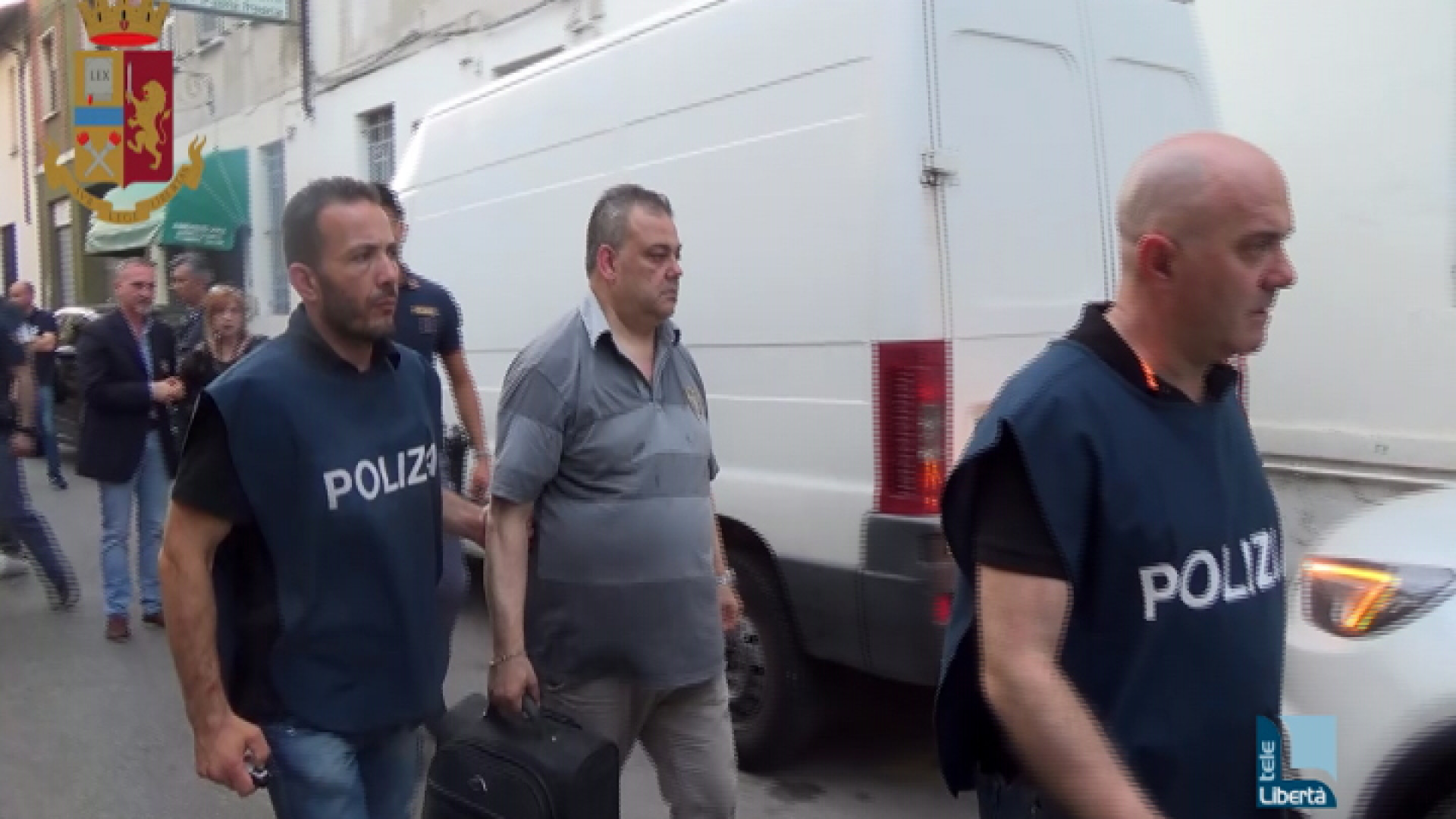 Caruso parla per la prima volta: "Con la 'ndrangheta non c'entro nulla". E chiede i domiciliari