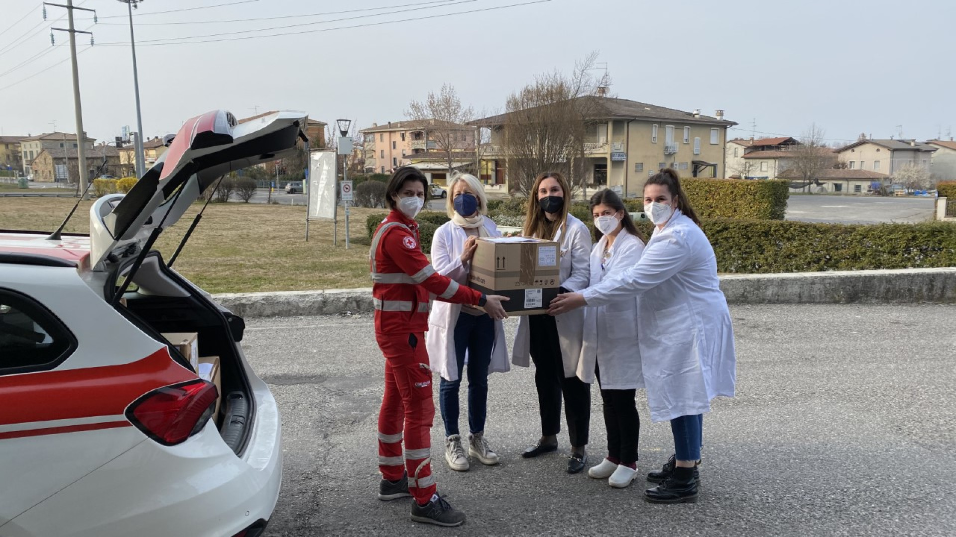 Ucraina, Croce Rossa: "Raccolto materiale per oltre 50mila euro nelle farmacie"