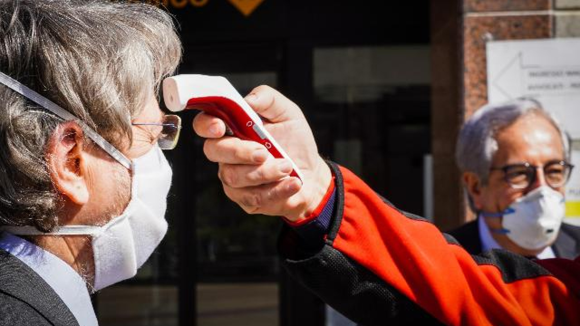 Rientro dallo smart working, il Comune di Piacenza acquista 25 termoscanner