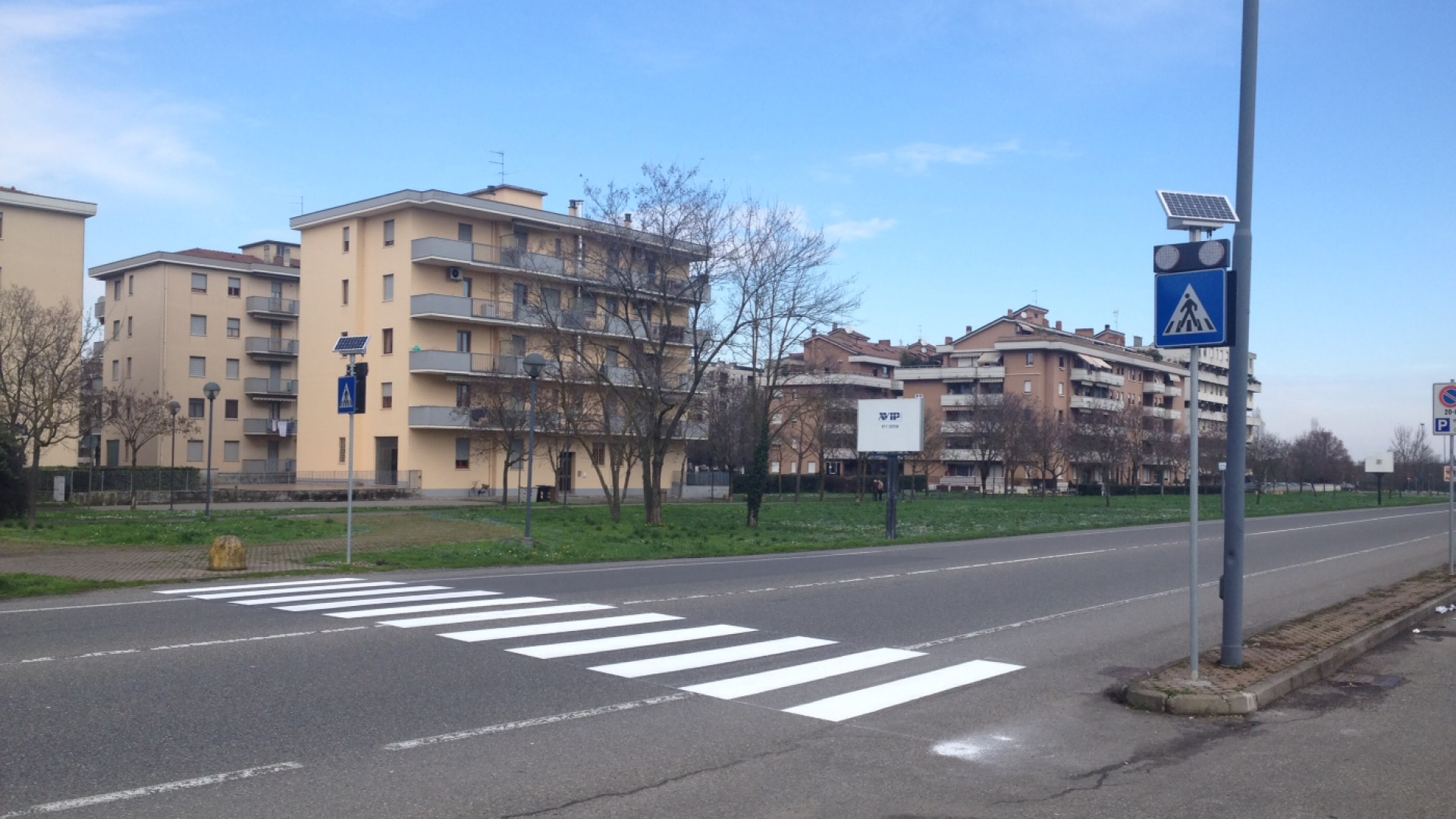 Besurica, dopo le proteste dei cittadini arrivano le strisce pedonali sull'Agazzana