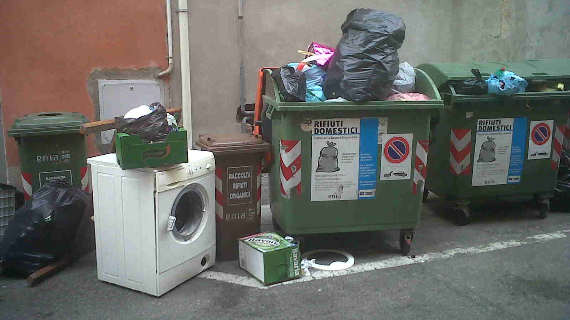 Cala la produzione di rifiuti, sale la differenziata: Piacenza quarta in regione