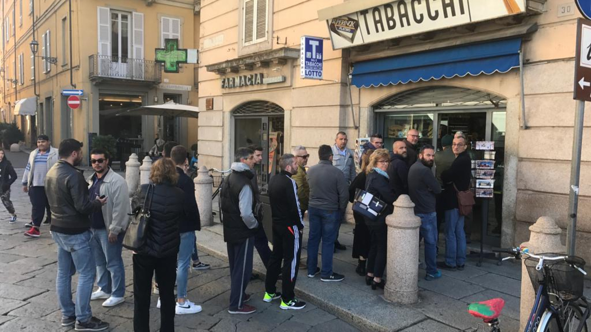 Città in fermento per la trasferta di Siena: già venduti mille biglietti. Ma i bus ancora non si trovano