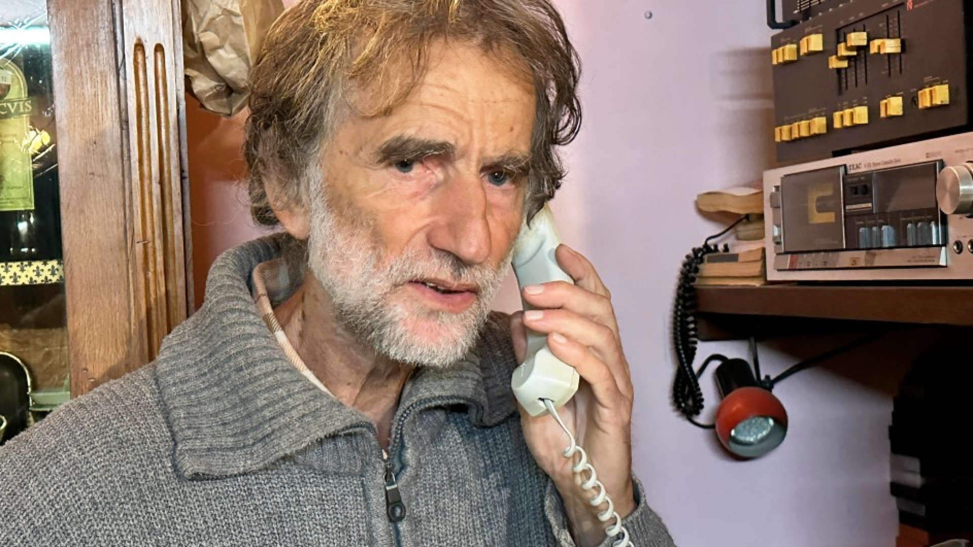 La vita (possibile) senza cellulari e chat. "I tramonti sono meglio dal vivo"