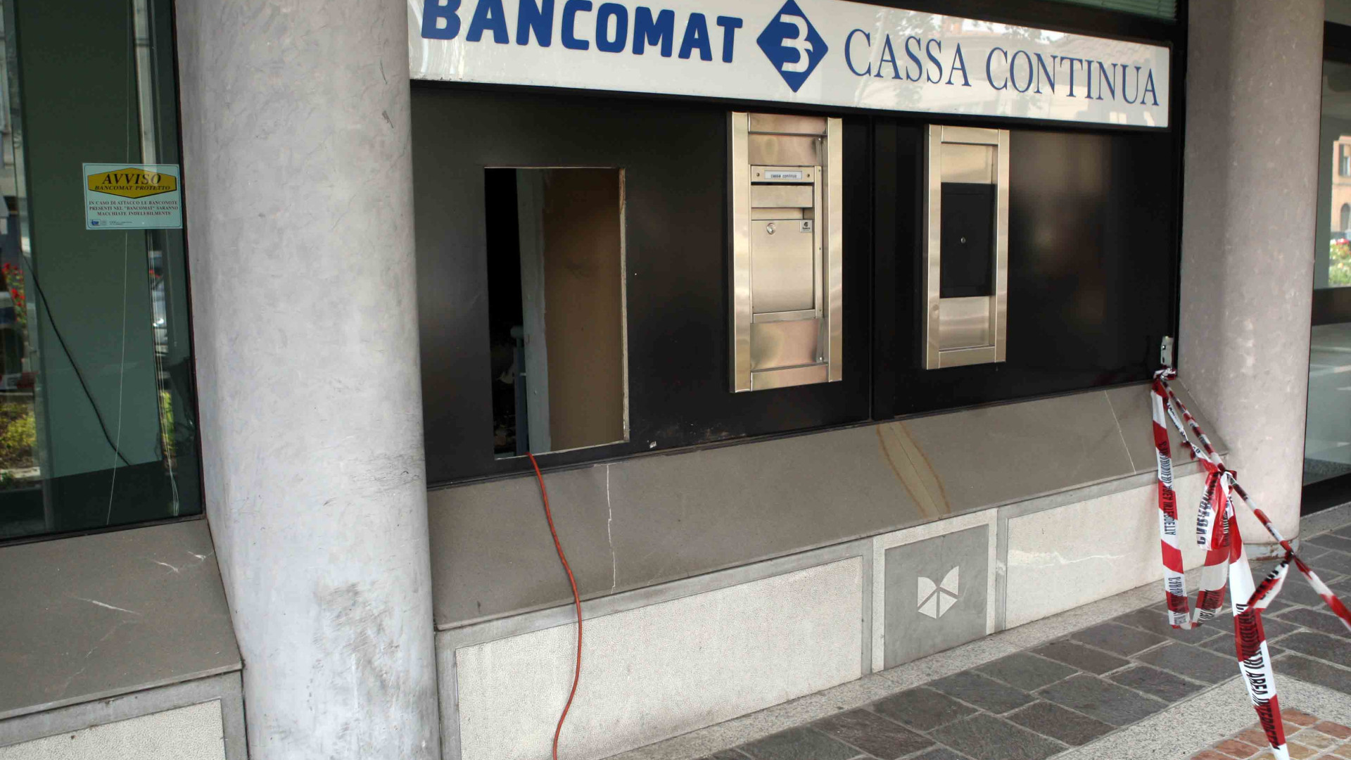 Pontenure: assalto al bancomat, l'esplosione nella notte