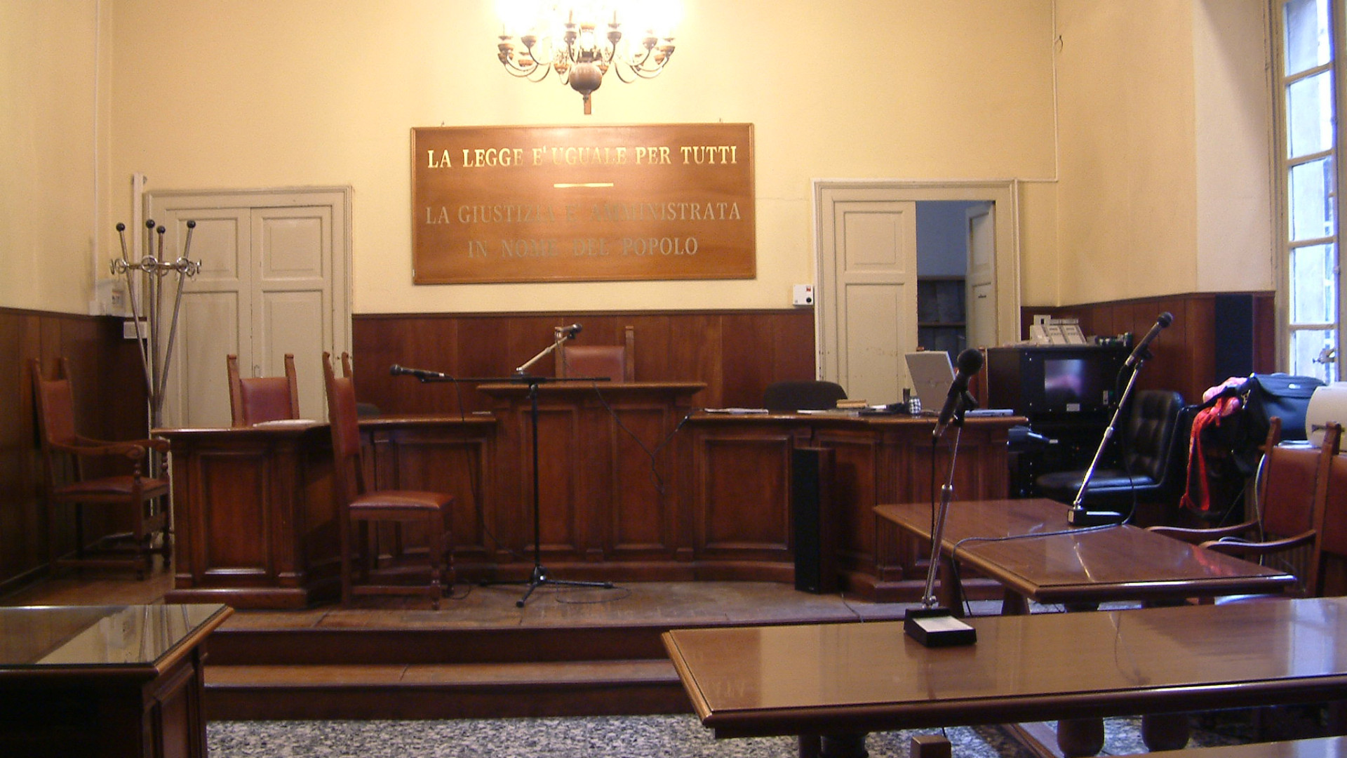 Estorsione e minacce di morte: manovale condannato a 3 anni e 8 mesi