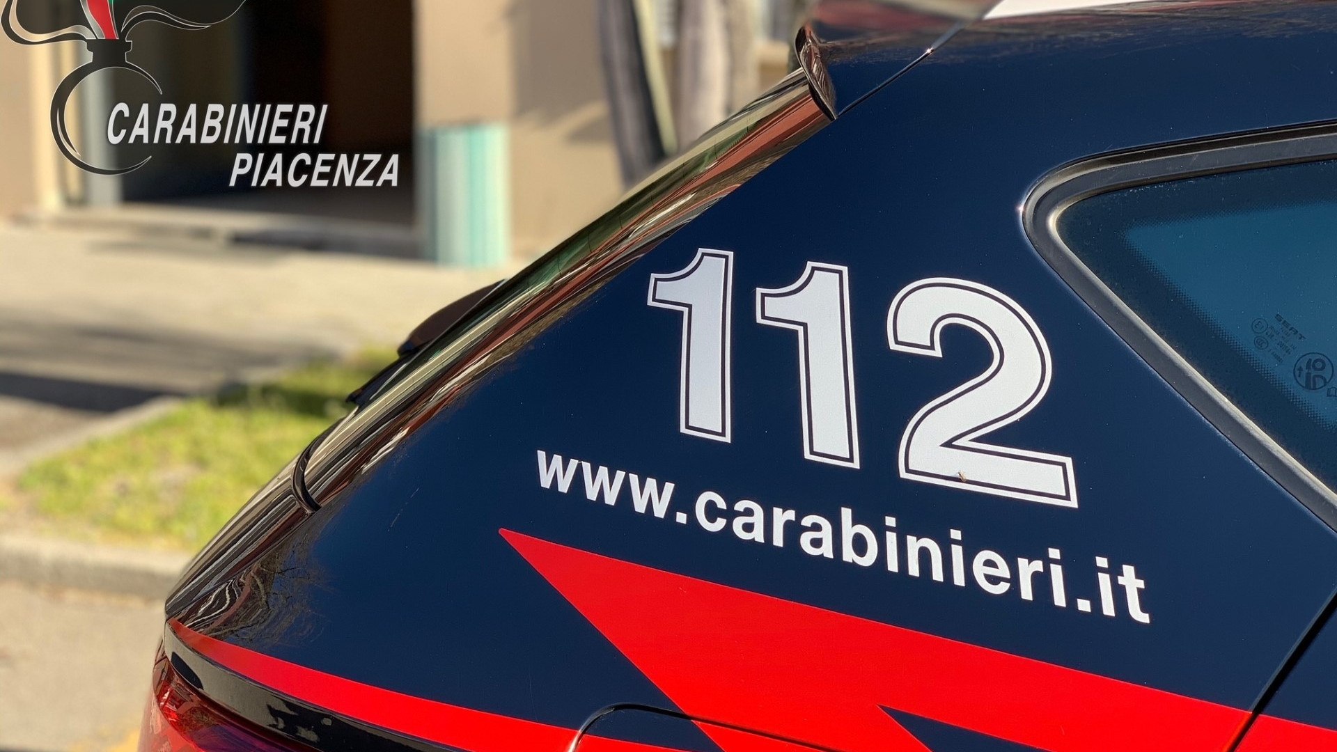 “Sono rimasta al freddo. Sto male”: novantenne sola chiede aiuto ai carabinieri