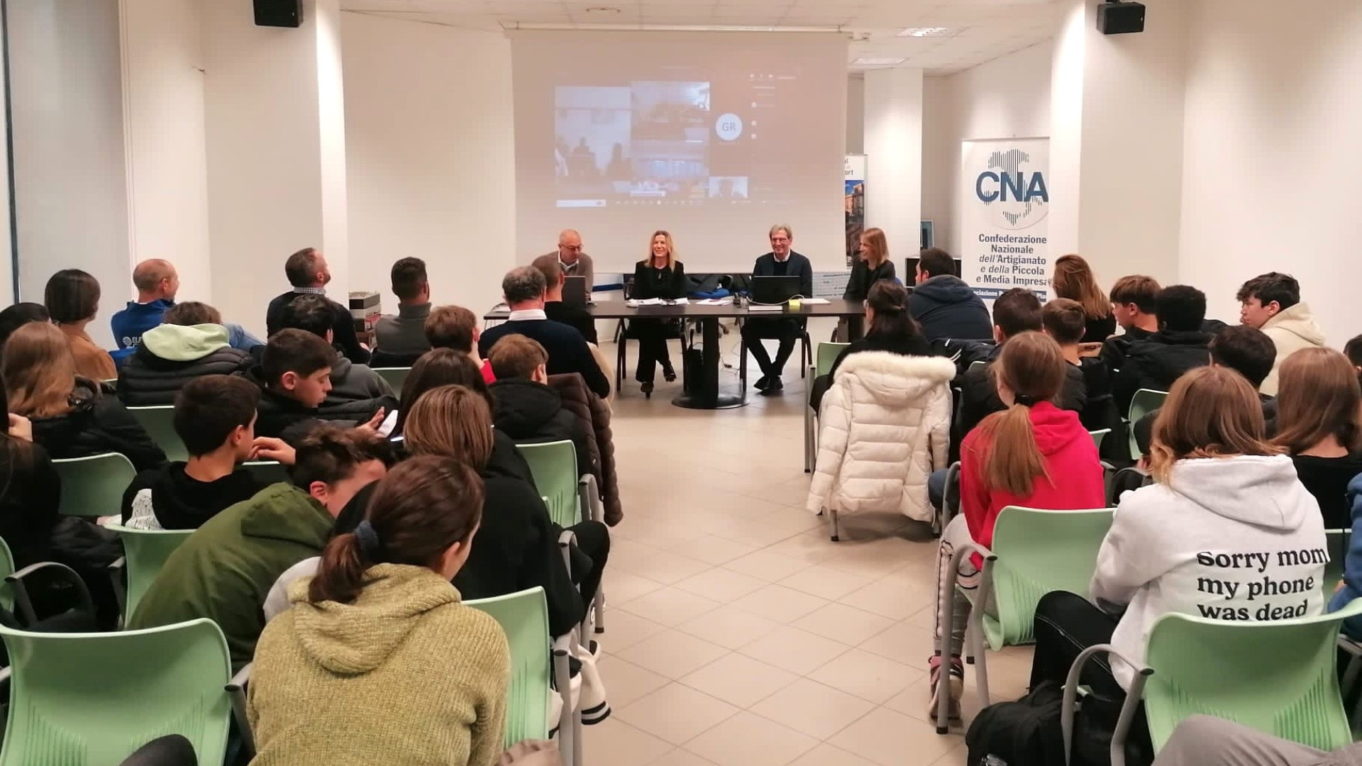 "I mestieri del passato sono le professioni del futuro": 200 studenti a scuola di impresa