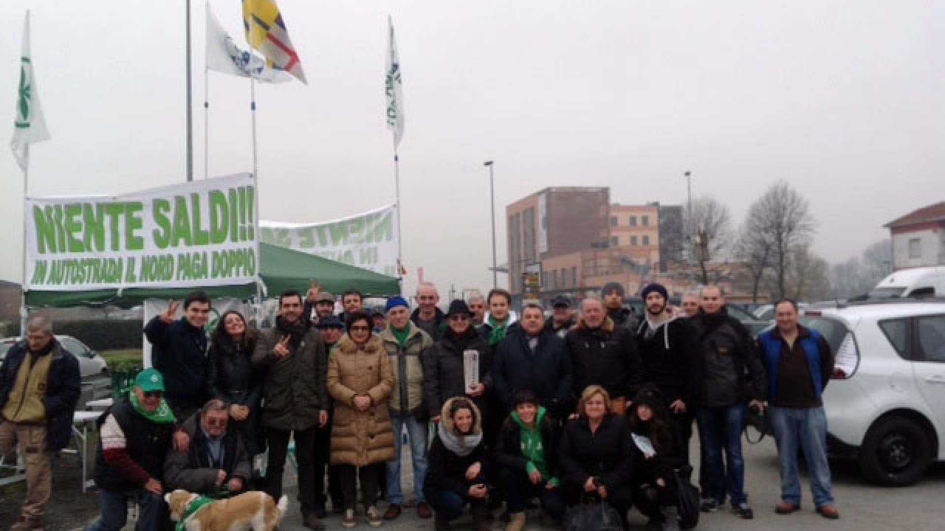 Pedaggi autostradali, presidio della Lega nord al casello di Fidenza