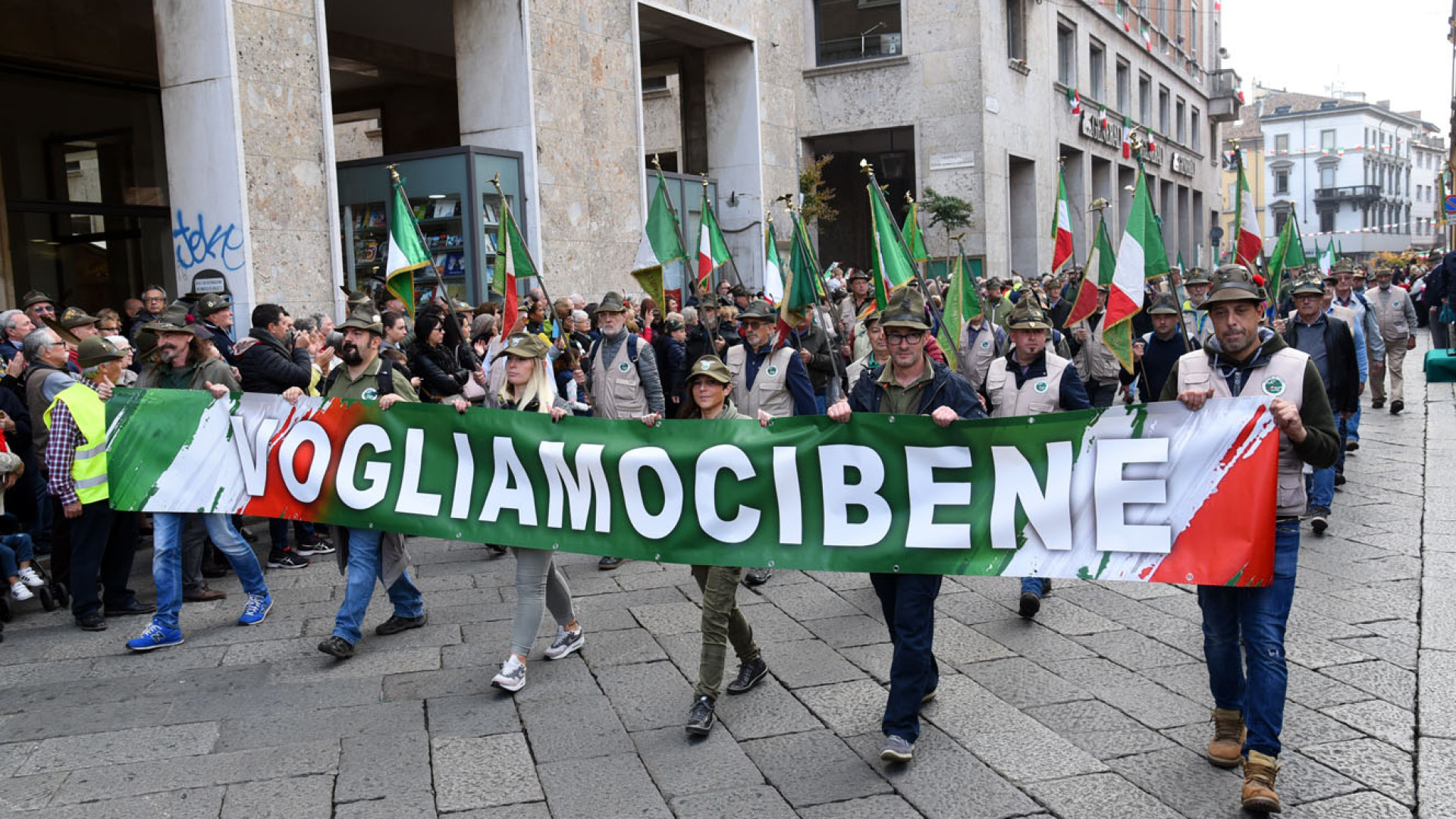 Calendario storico e nuove iniziative: L'Alpino torna su Telelibertà