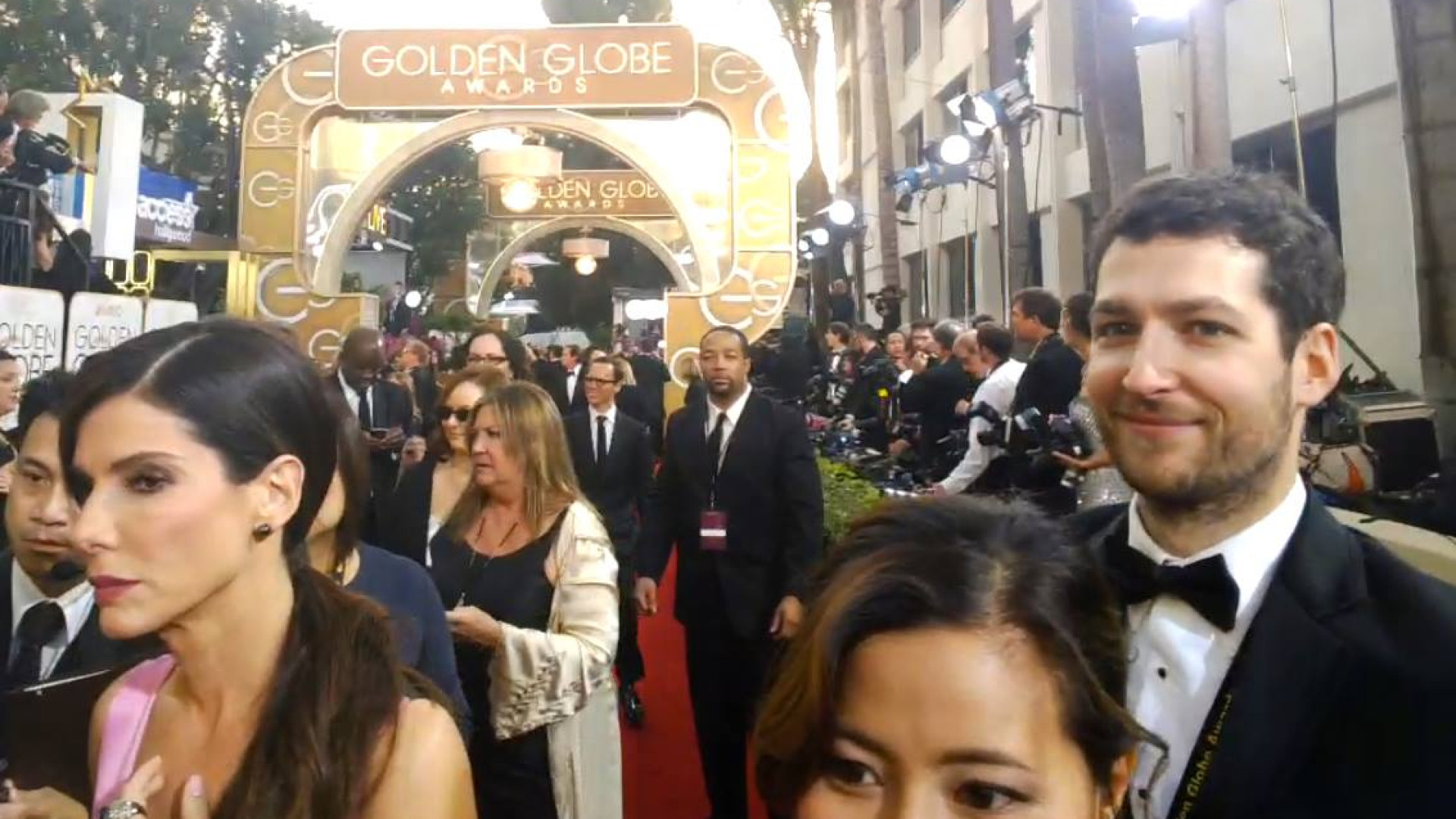 Tra Bono e Sandra Bullock: giovane piacentino assistente ai Golden Globe