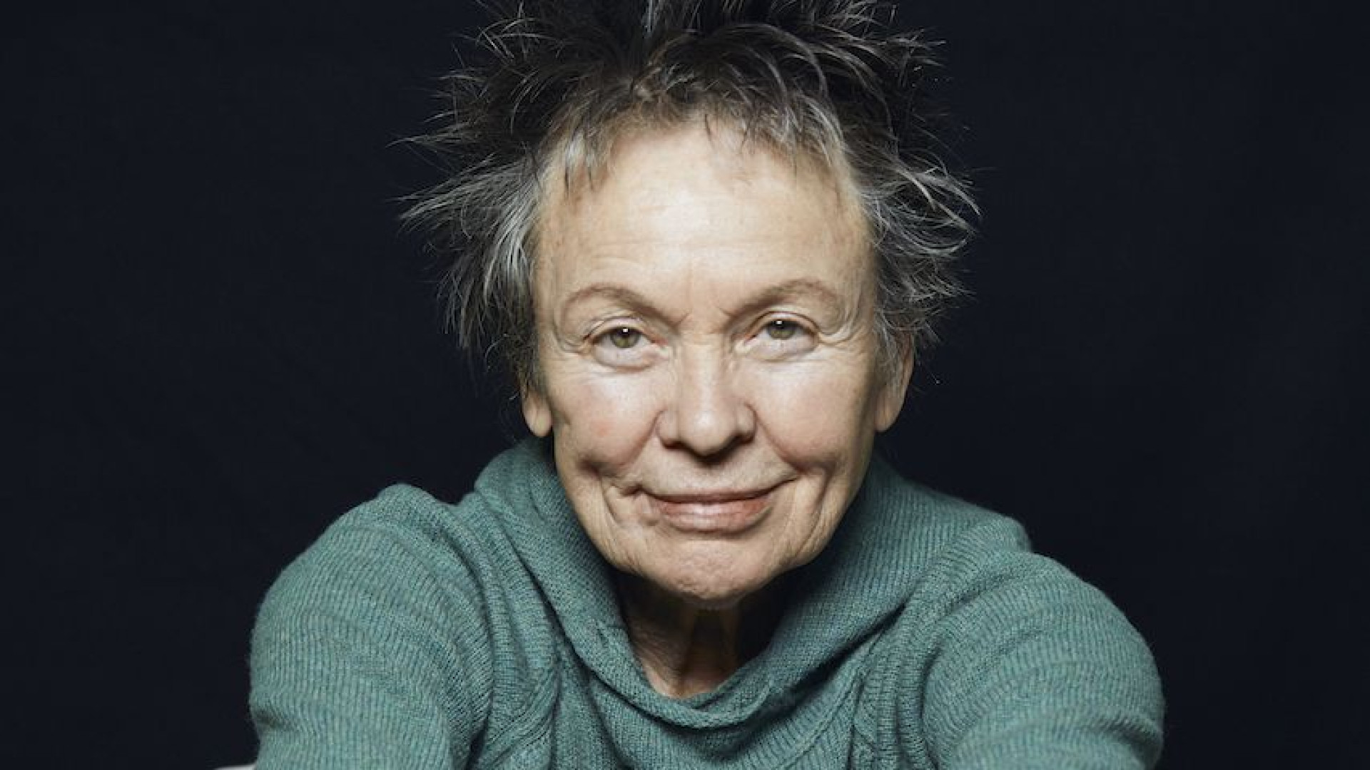 Laurie Anderson torna con un album dedicato ad Amelia Earhart e un ricordo del suo amato Lou Reed