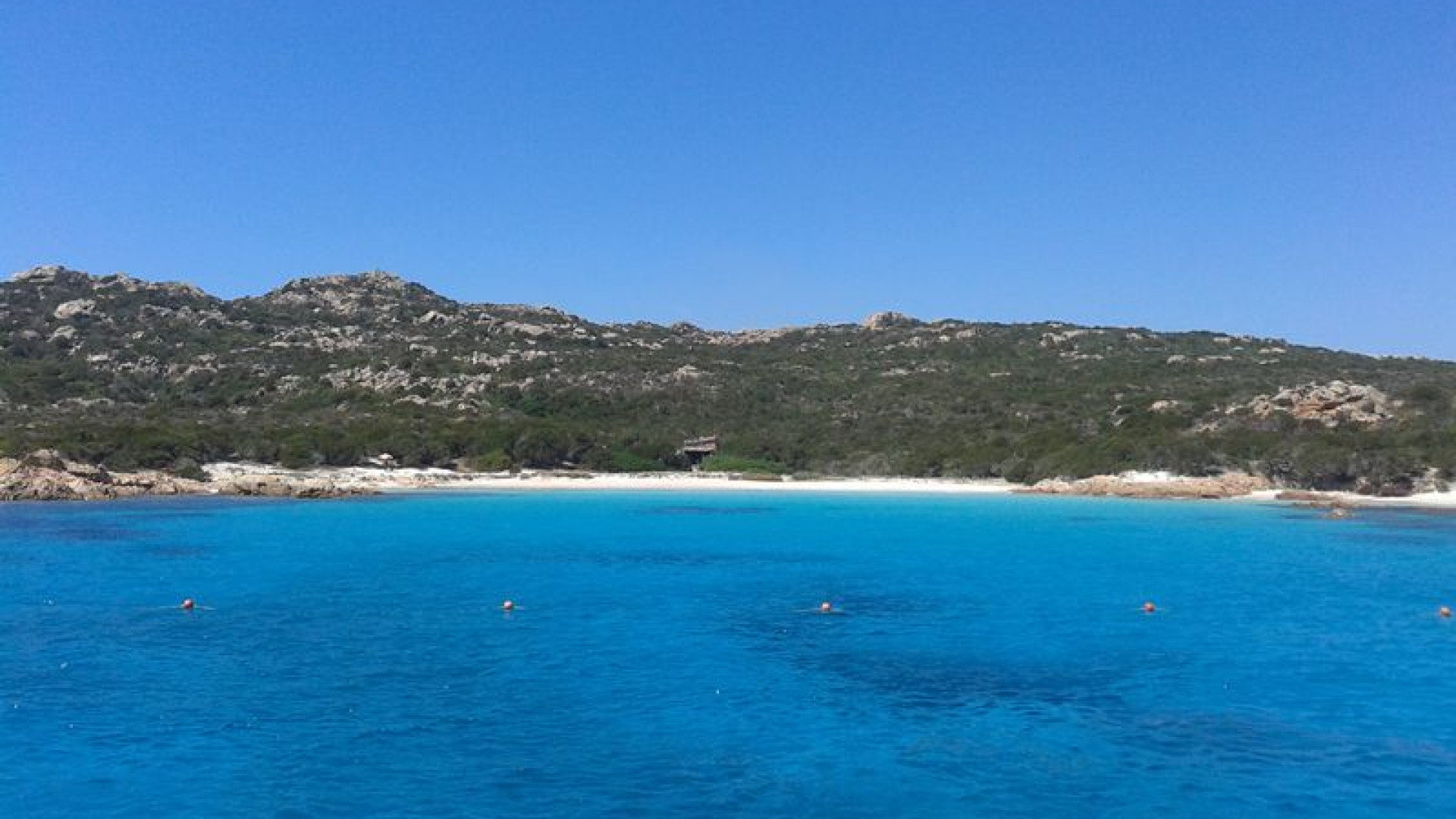 Vacanze: boom di prenotazioni in Italia. Sardegna e Sicilia al top
